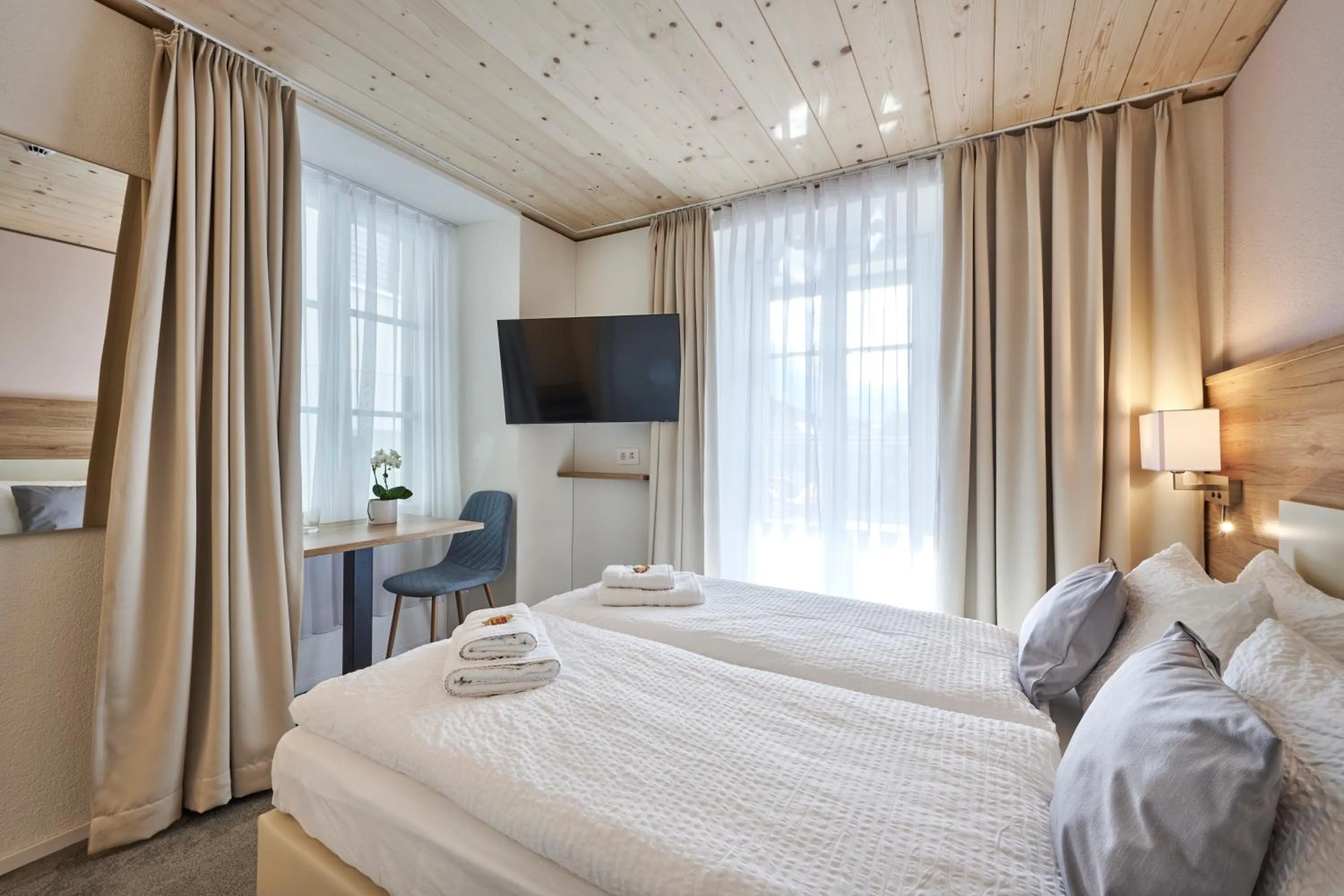 Bed in Aparthotel Krone - Self Check-In