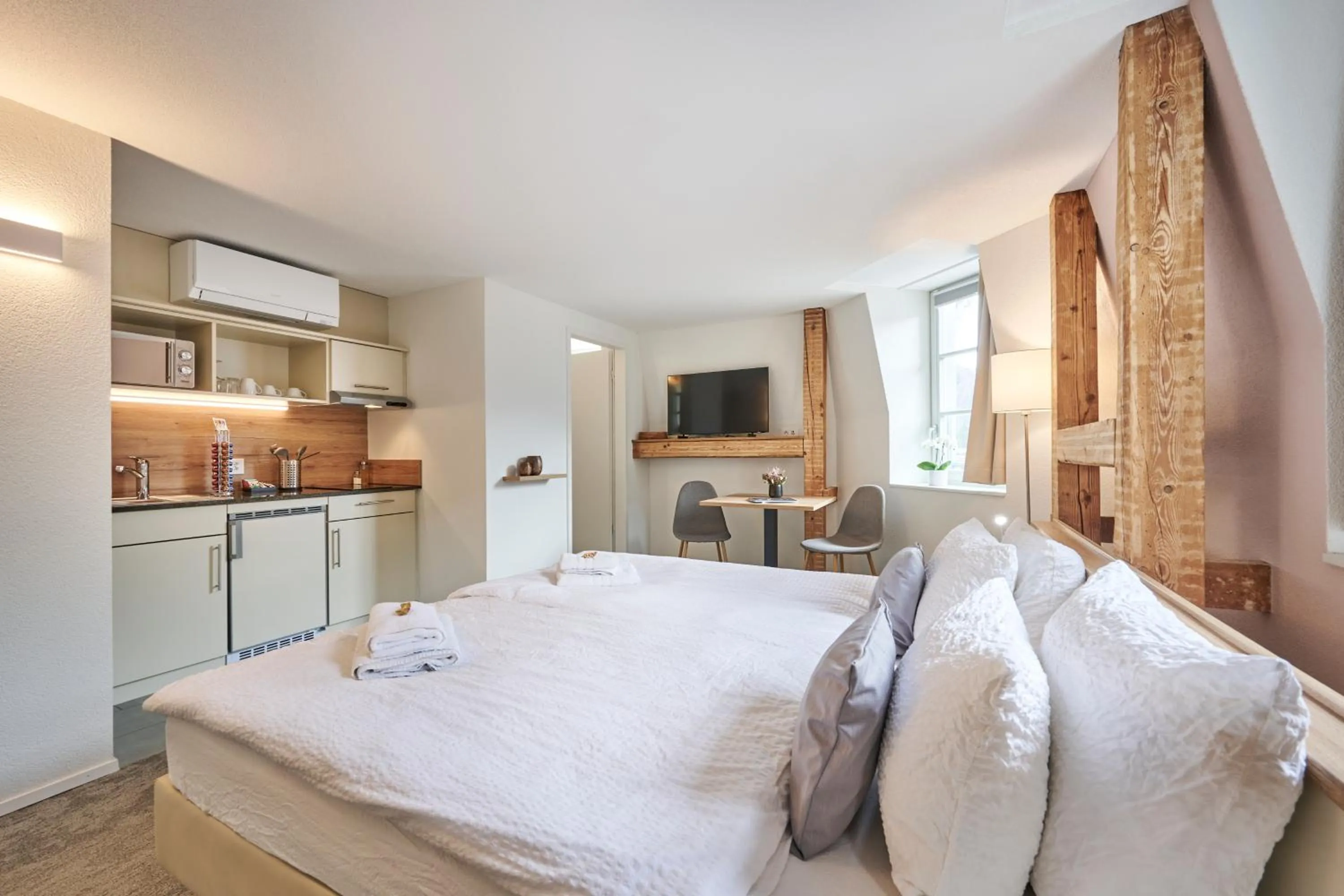 Bed in Aparthotel Krone - Self Check-In