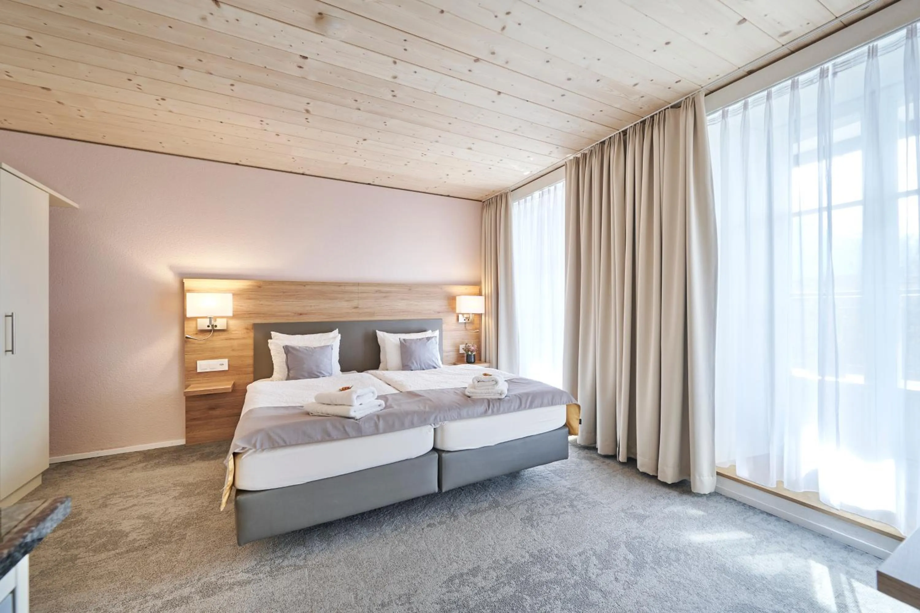 Bed in Aparthotel Krone - Self Check-In