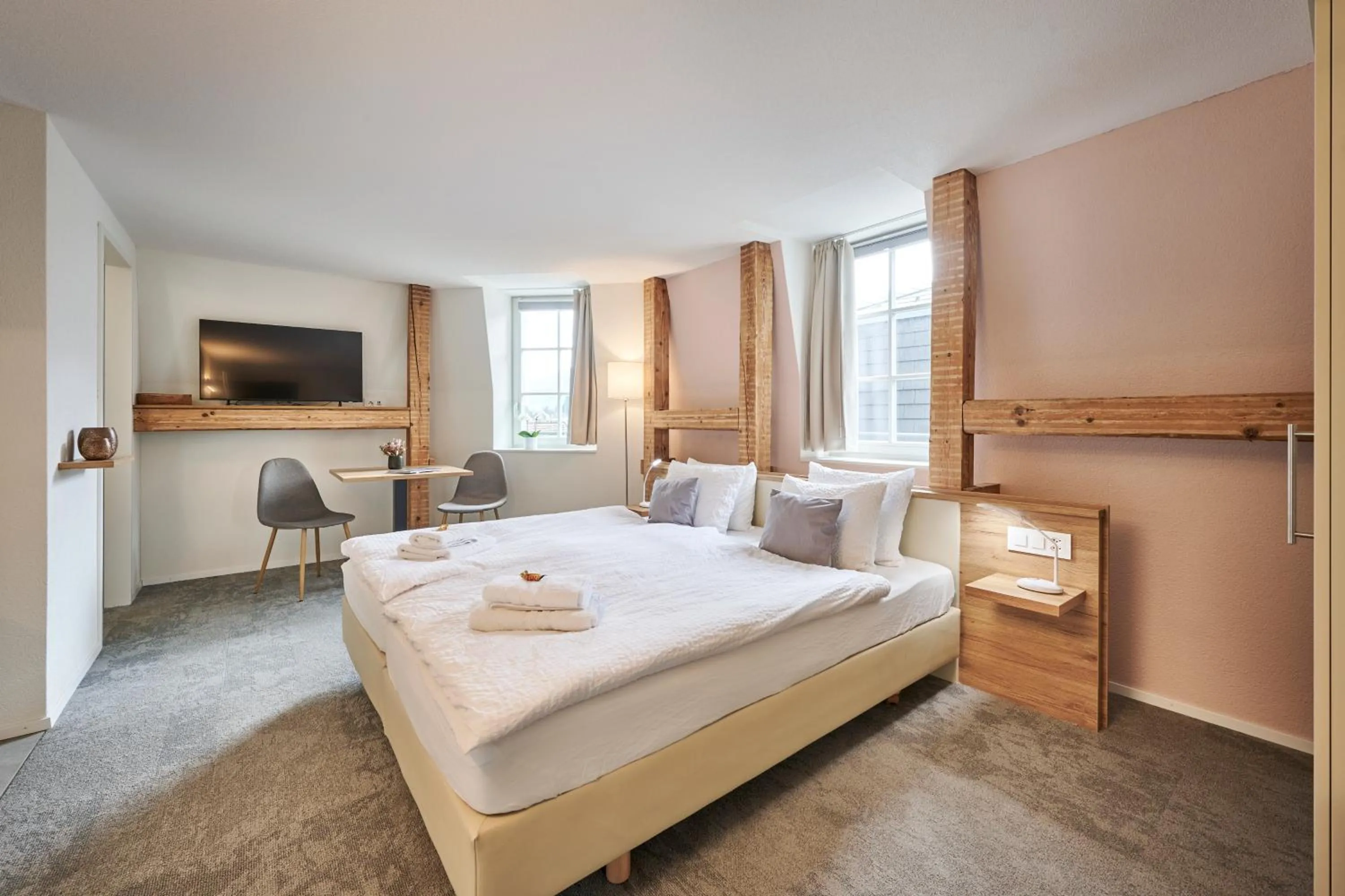 Bed in Aparthotel Krone - Self Check-In