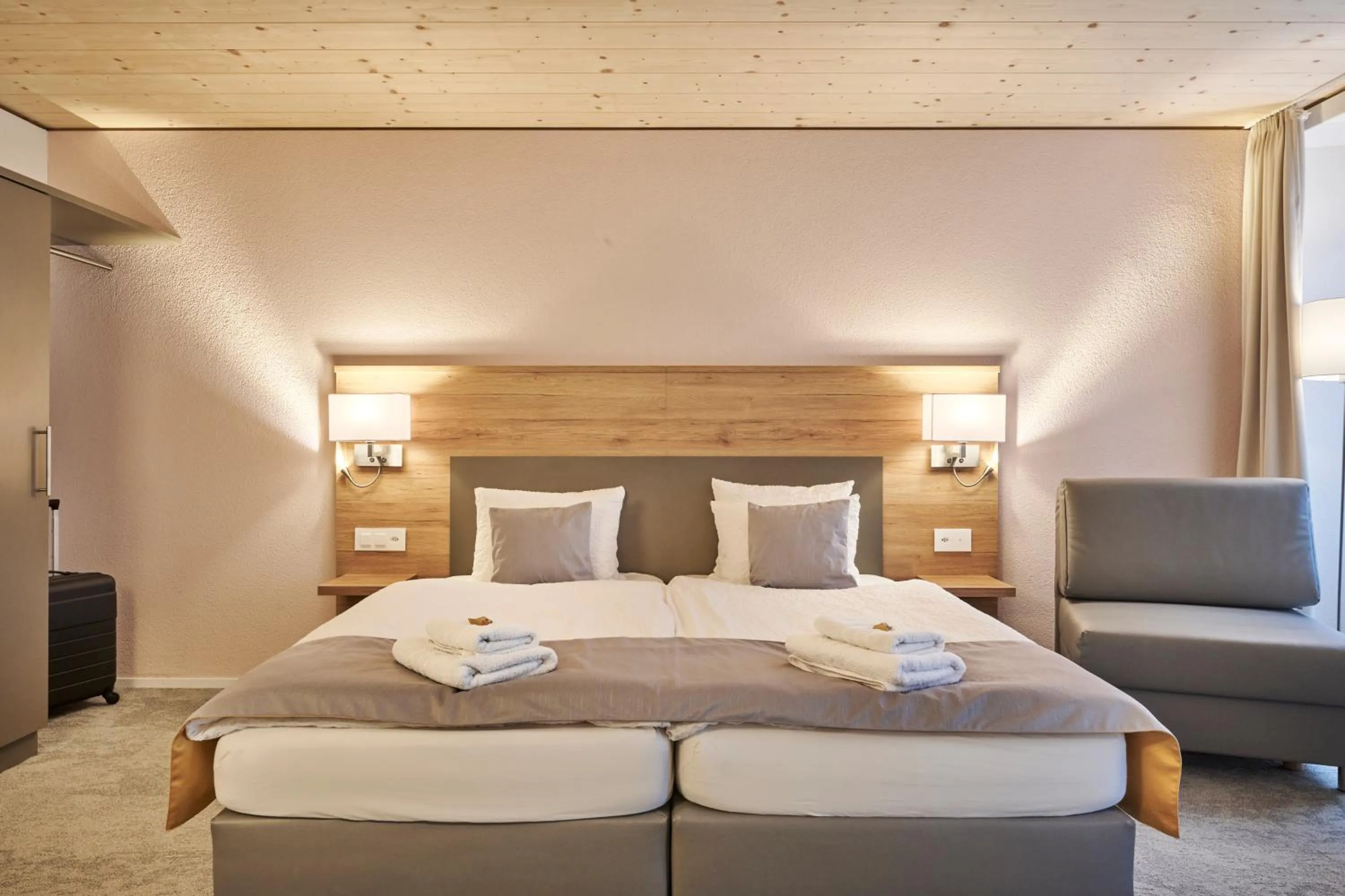 Bed in Aparthotel Krone - Self Check-In