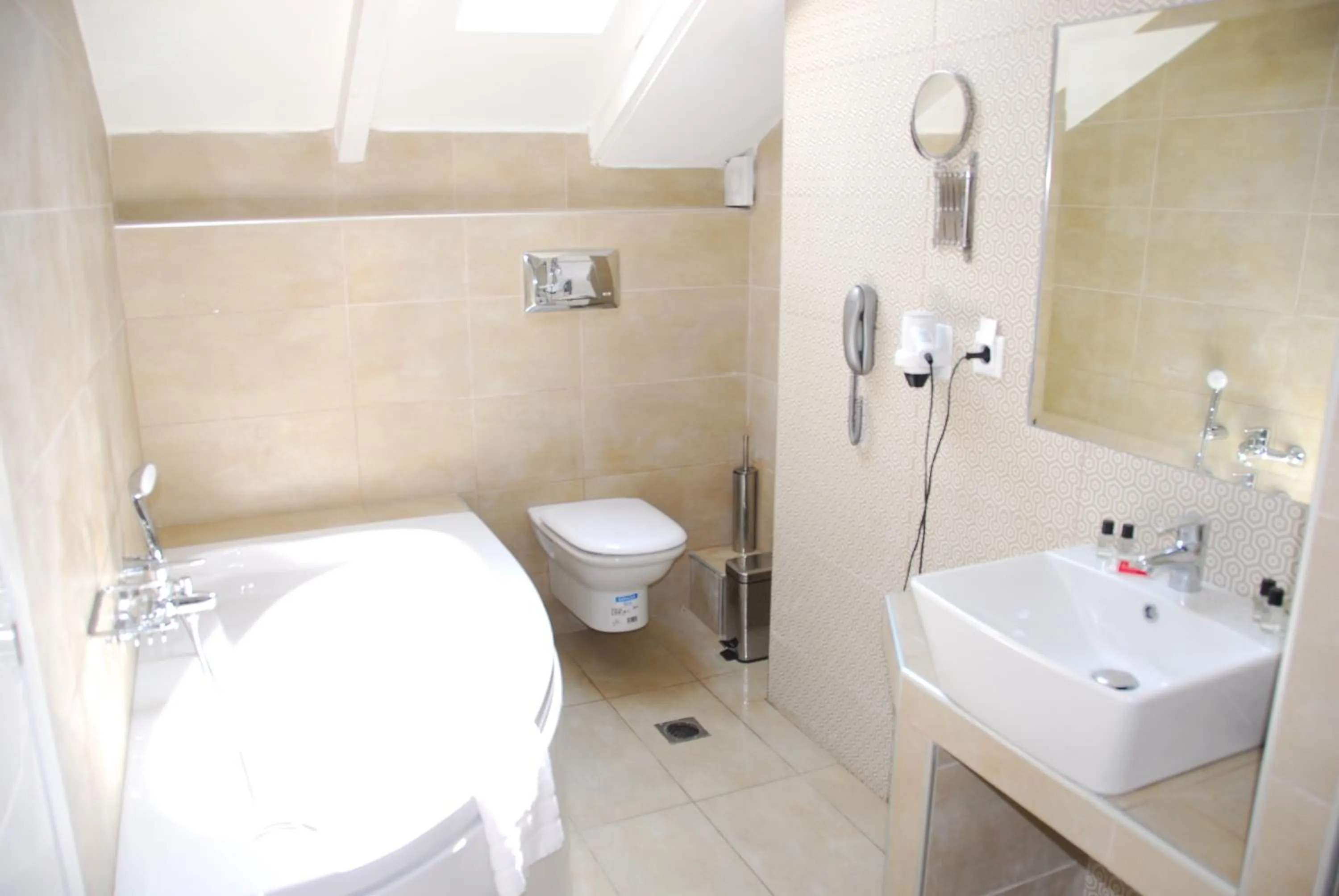 Bathroom in Saint George Hotel