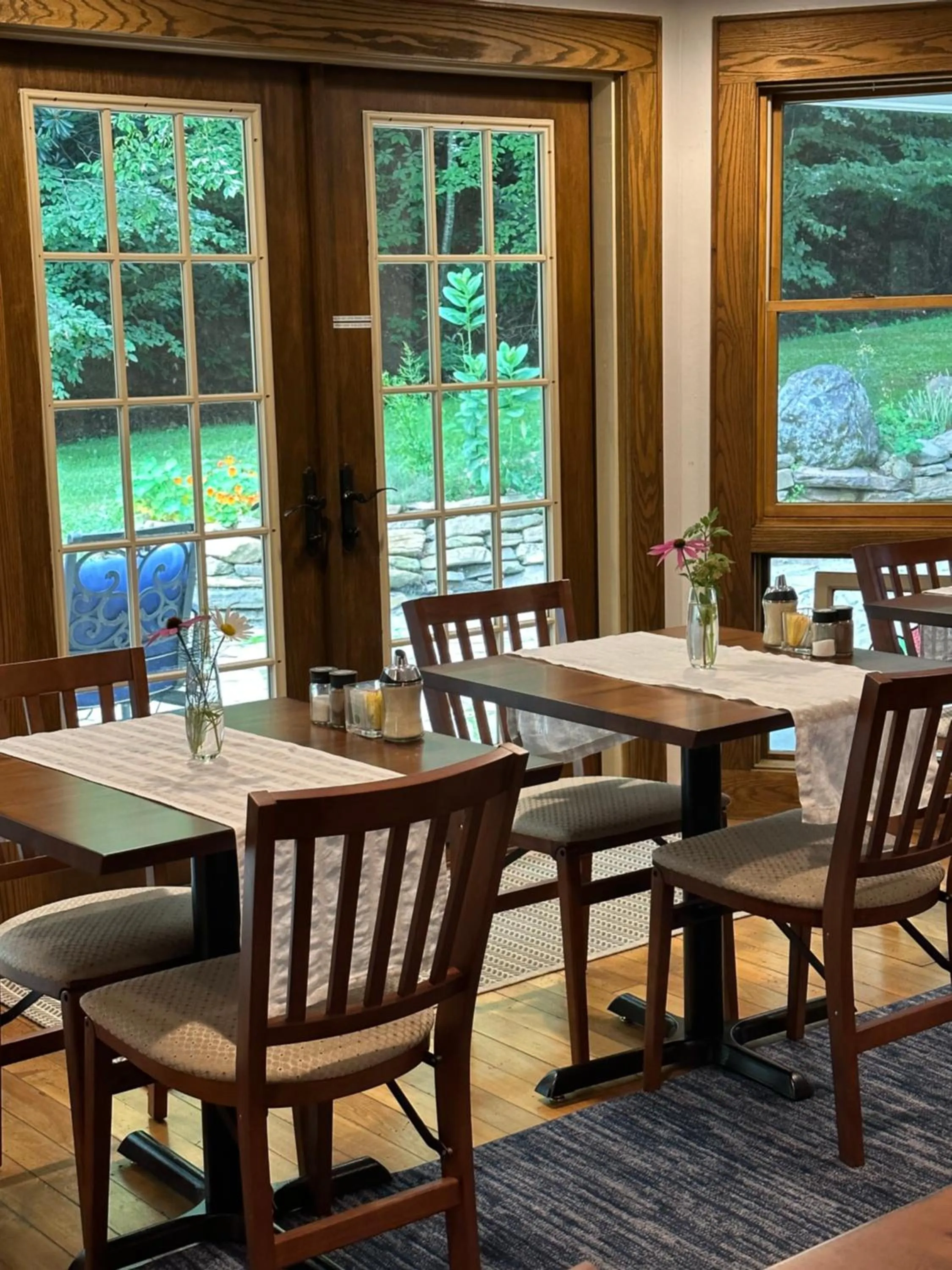 Lovill House Inn