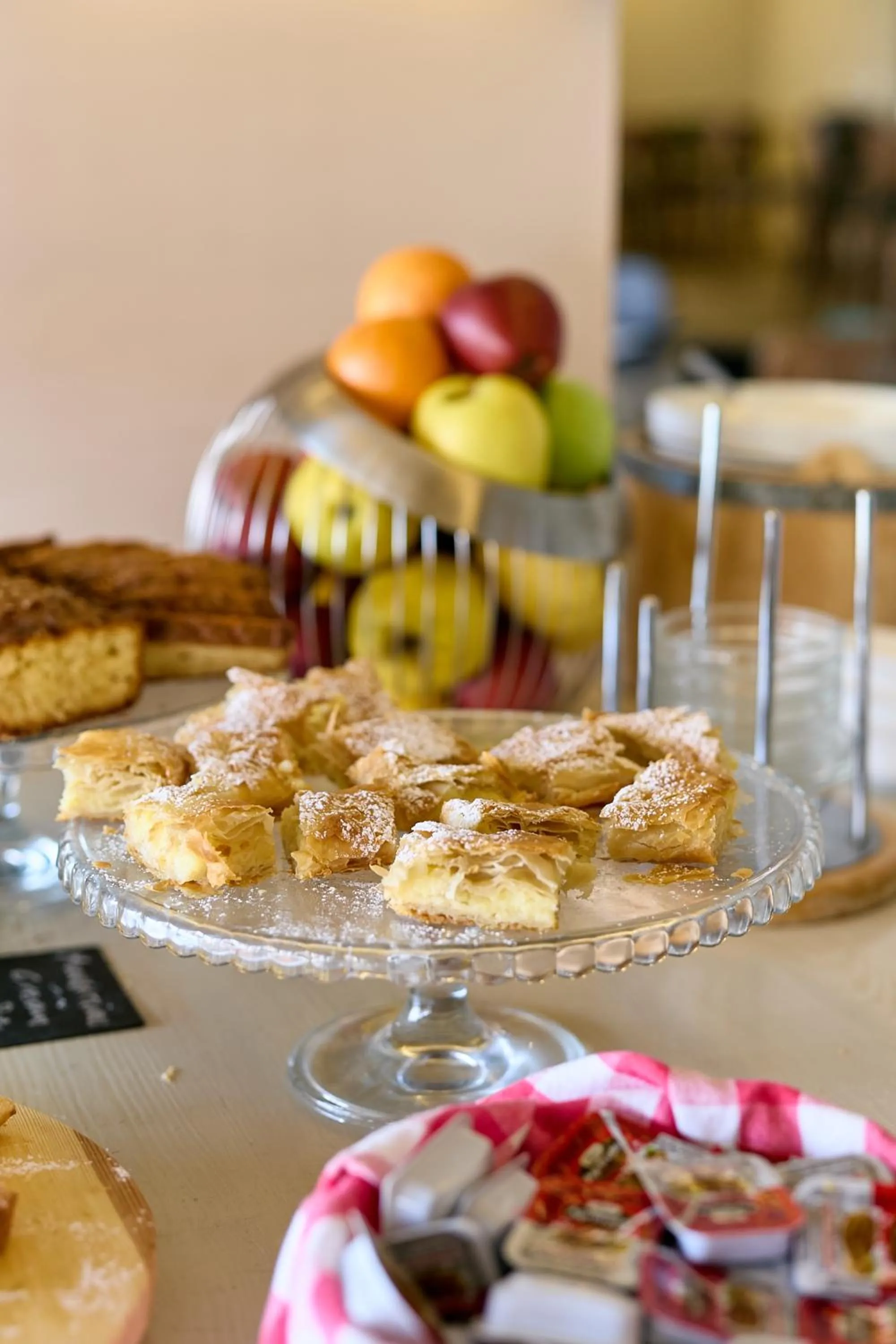 Breakfast in Fedriades Delphi Hotel