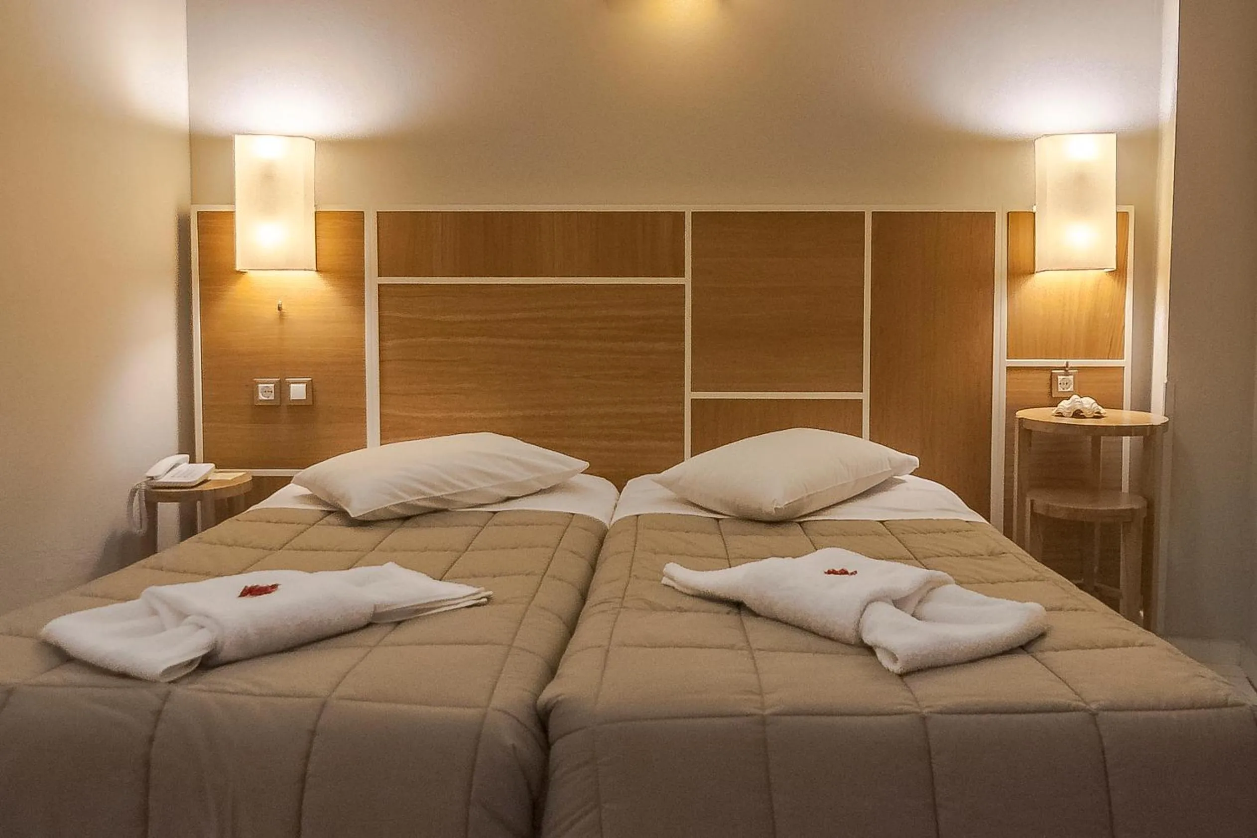 Bed in Fedriades Delphi Hotel