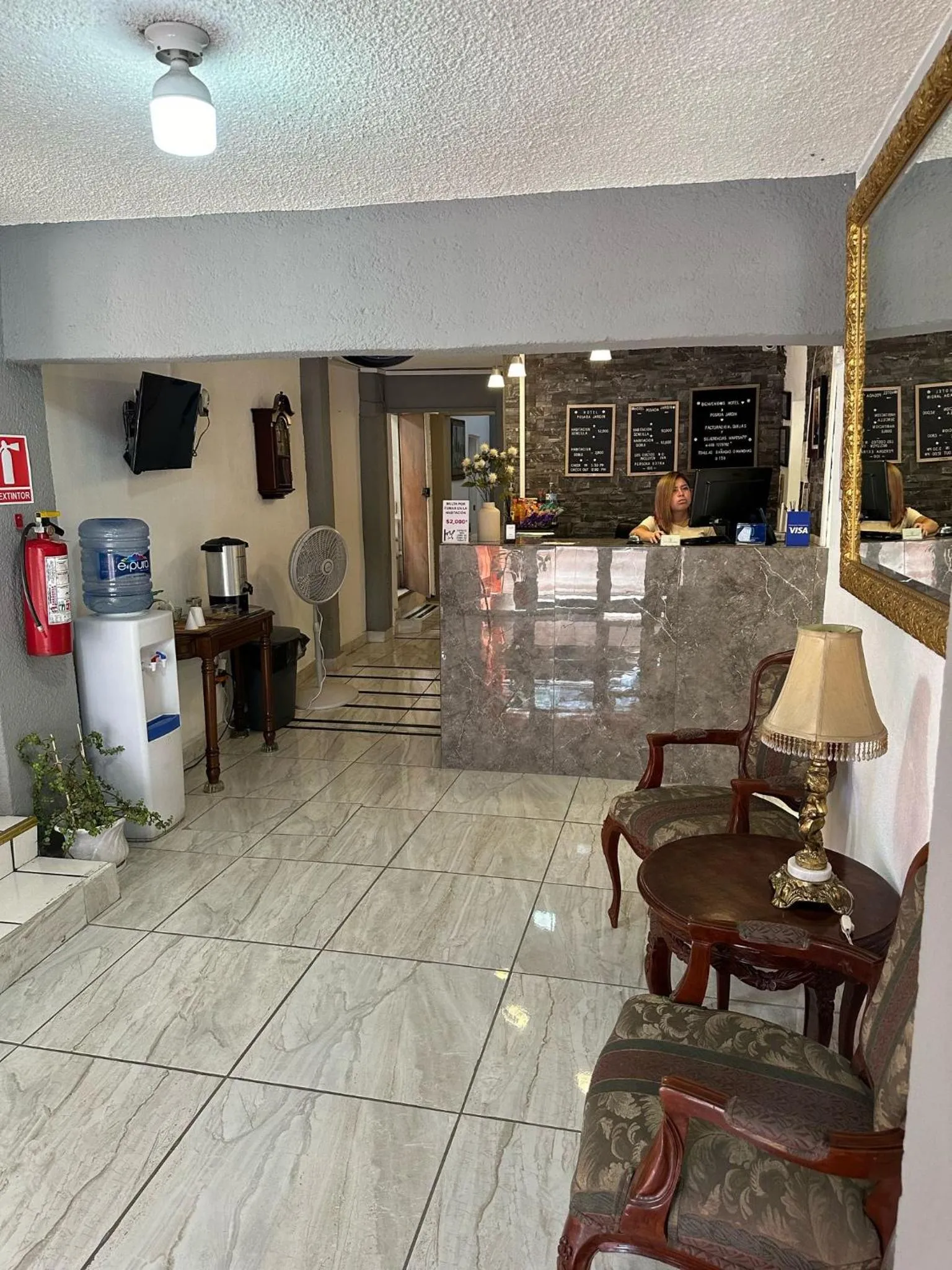 TV and multimedia in Hotel Posada Jardín Aguascalientes