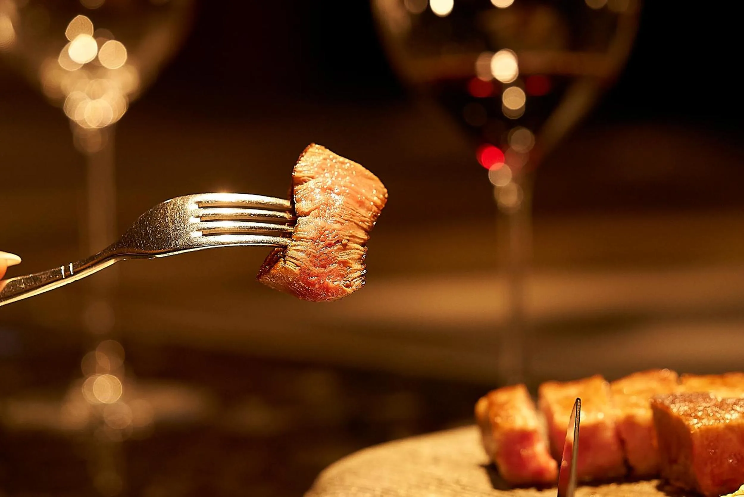 Food and drinks in THE skM TOKYO HOTEL & DINING