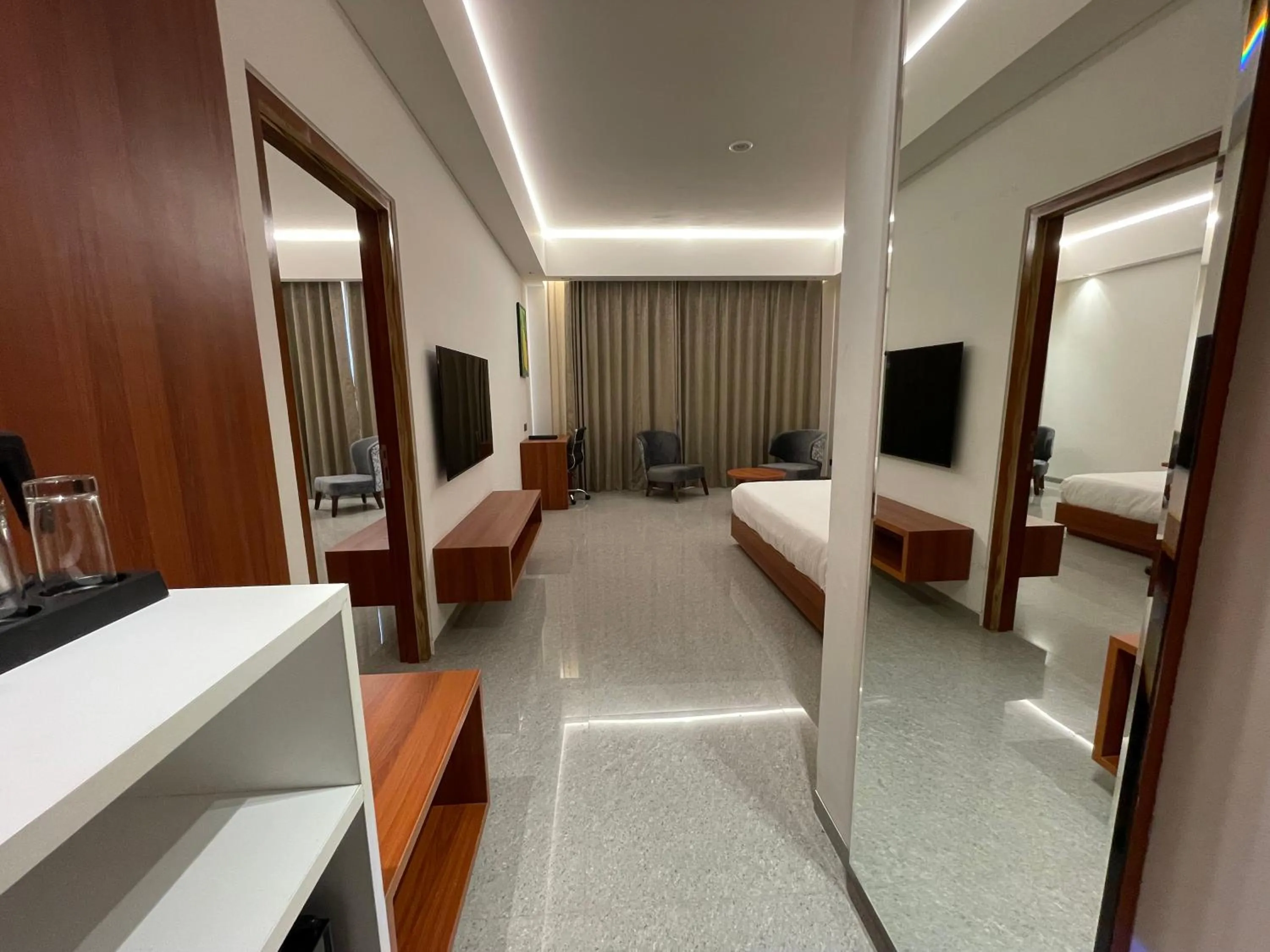 Bedroom, Bed in The Mars Resorts