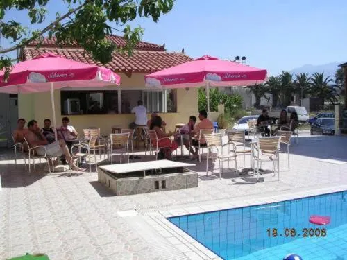 Restaurant/places to eat in Eleni Palace