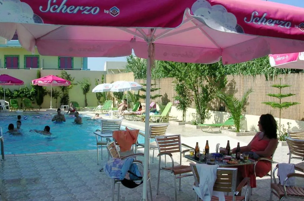 Swimming pool in Eleni Palace