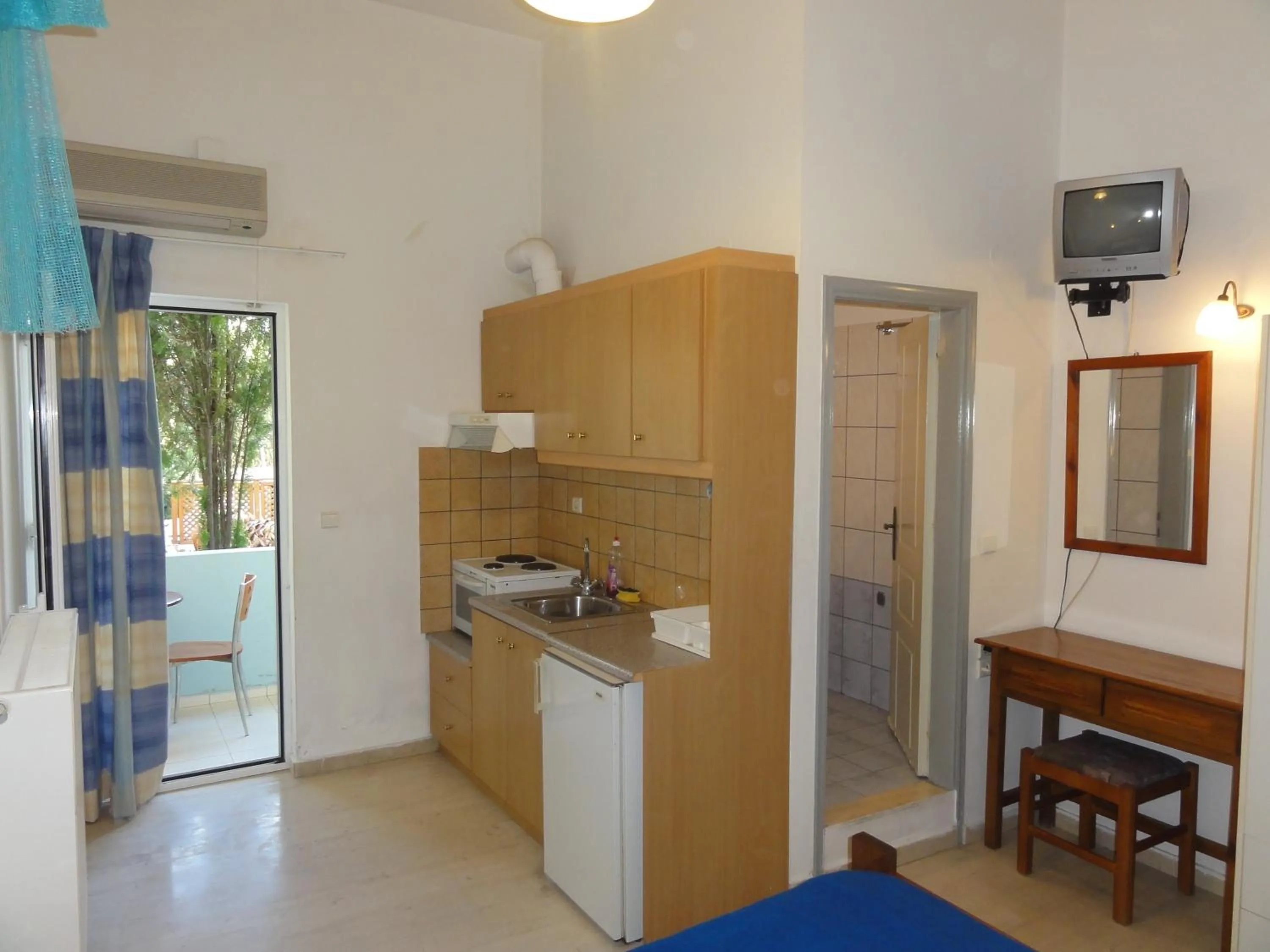 Kitchen or kitchenette in Eleni Palace