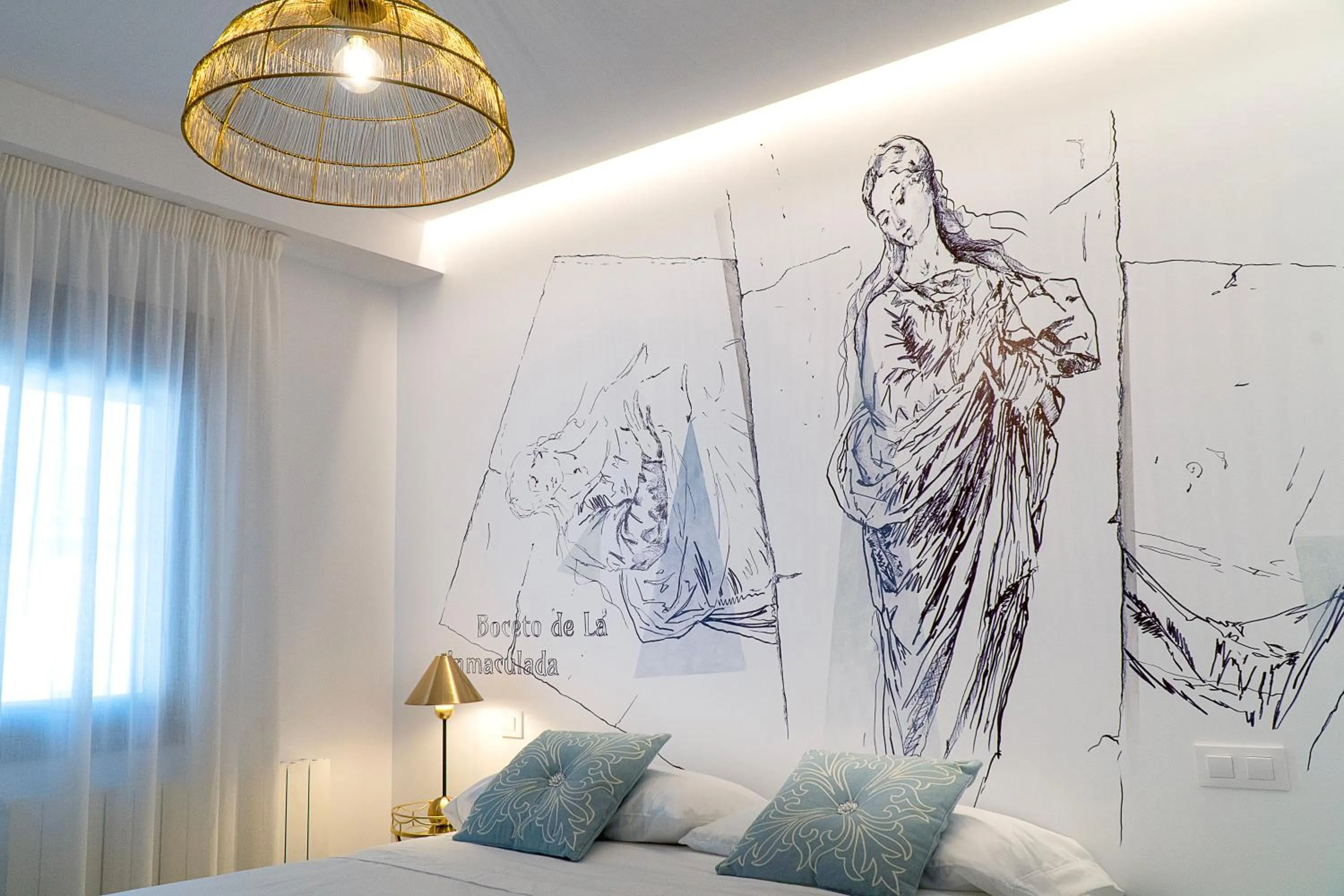 Photo of the whole room, Bed in Cervantes 5 Collection - Greco Aparcamiento en el Edificio