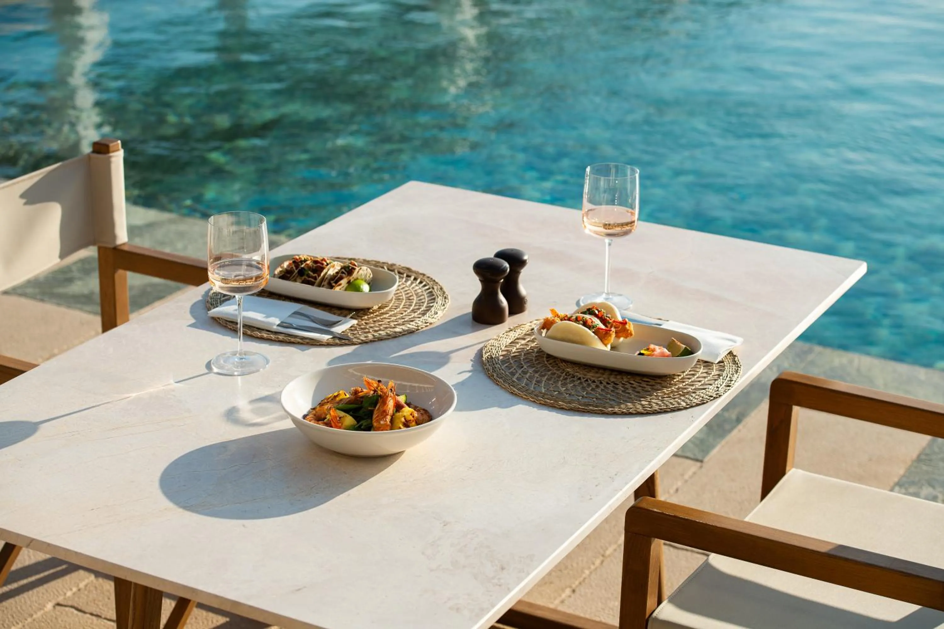 Restaurant/places to eat in Porto Mykonos