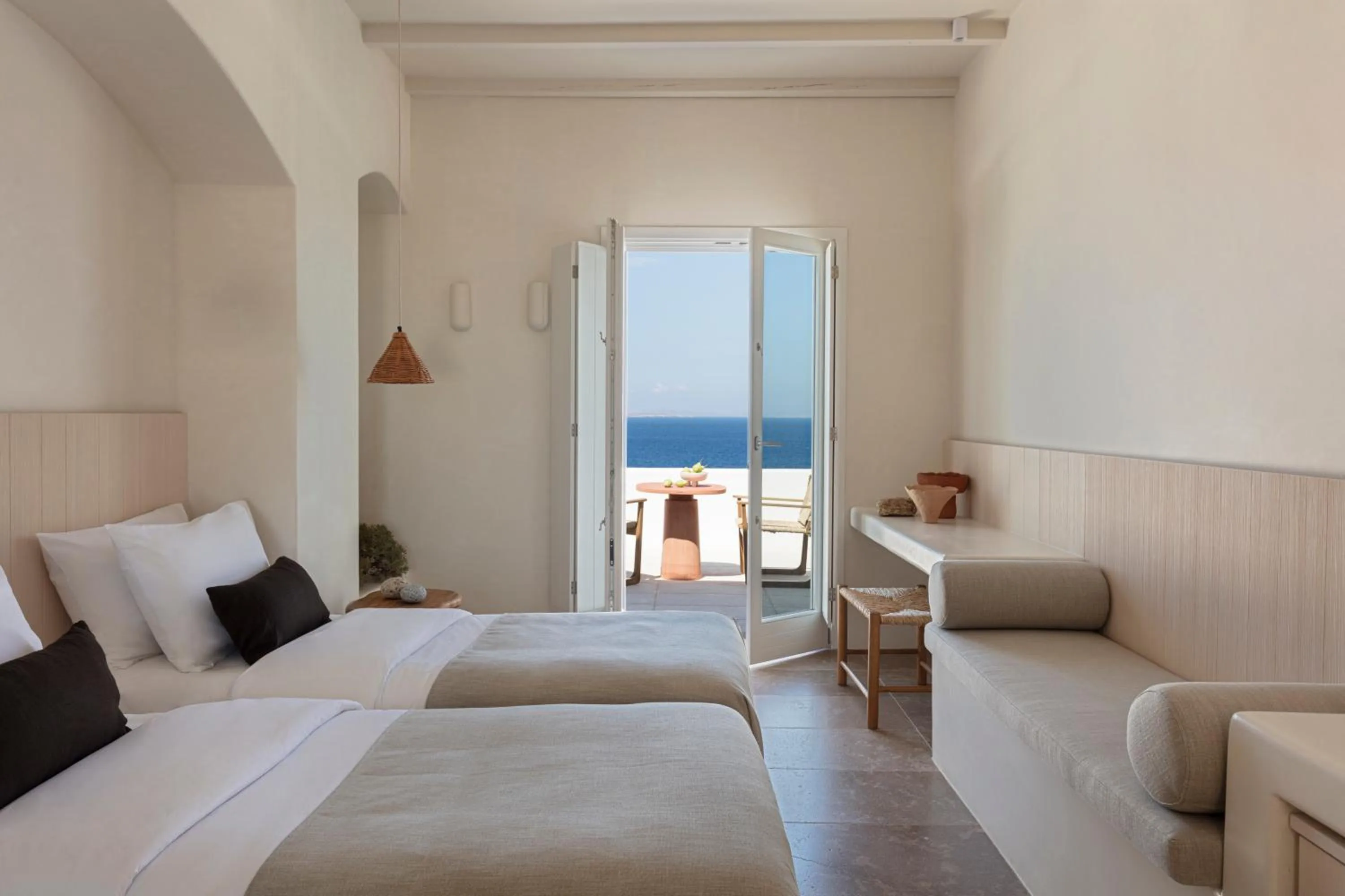 Bedroom, Bed in Porto Mykonos