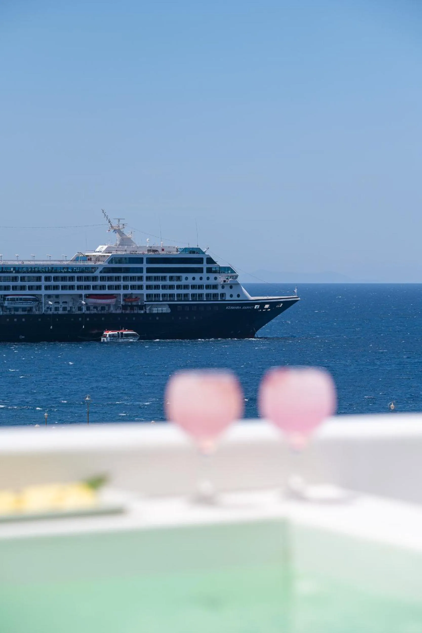 Sea view in Porto Mykonos