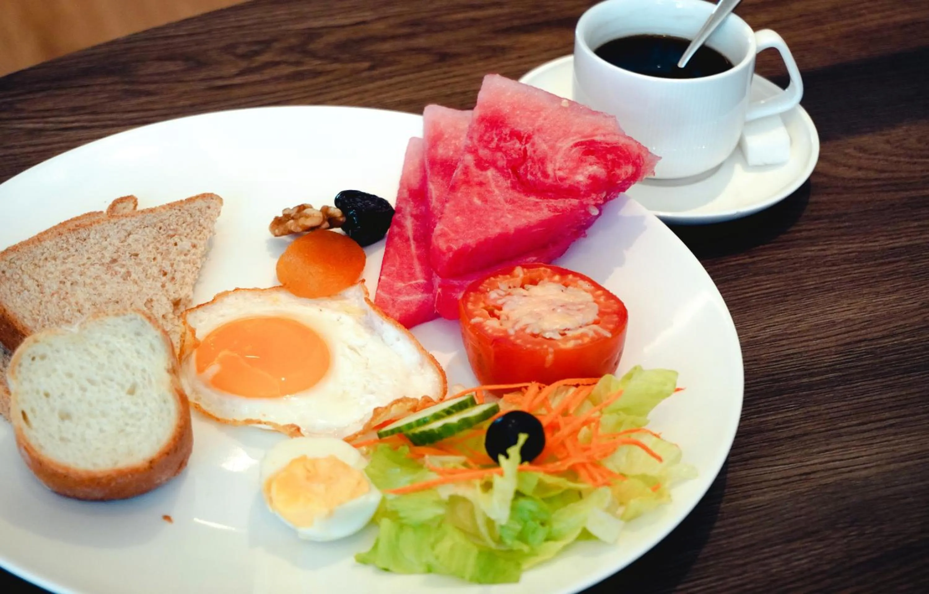 Restaurant/places to eat in Escale International Hotel