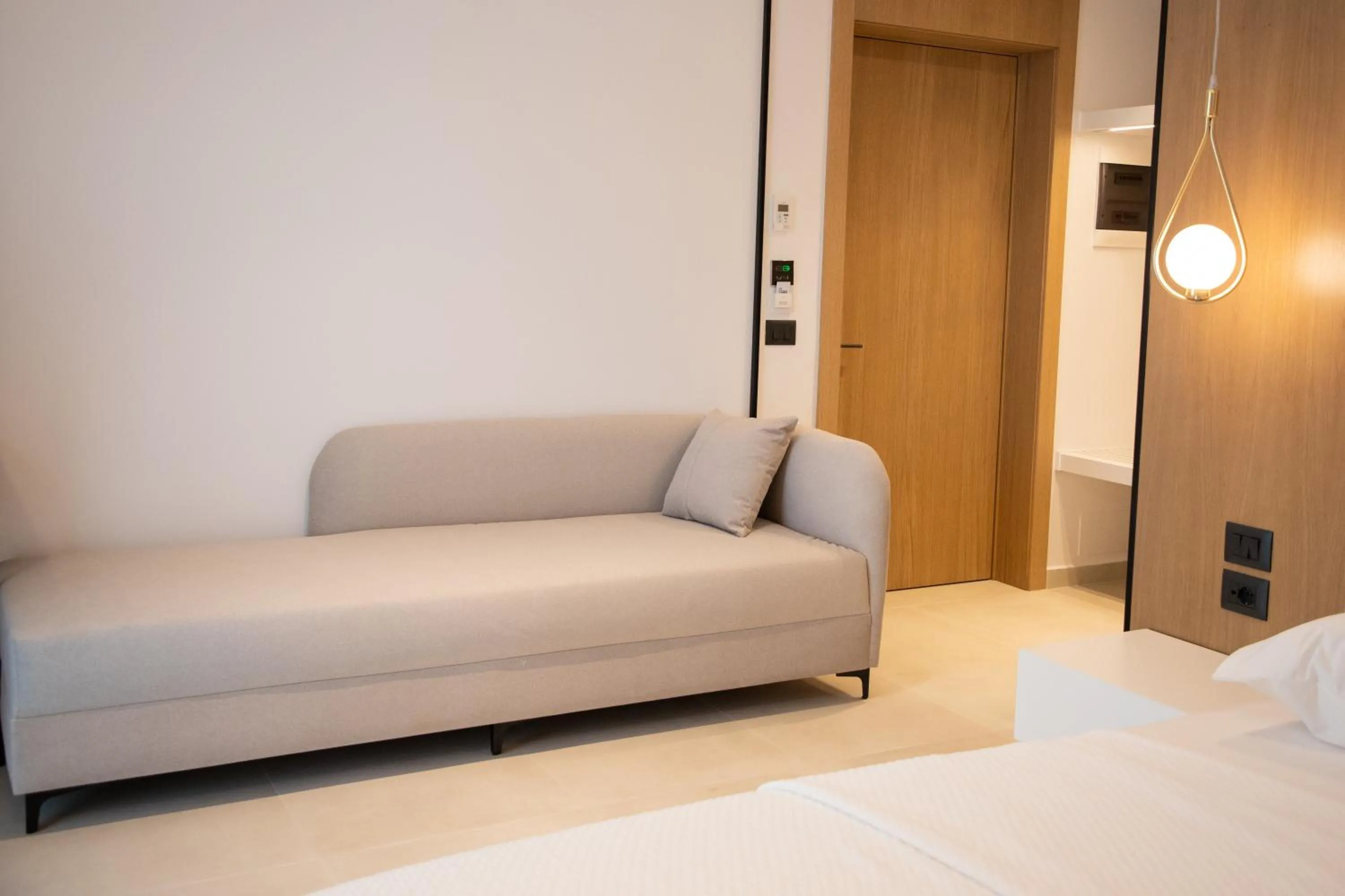 Bed in Colosseum Hotel