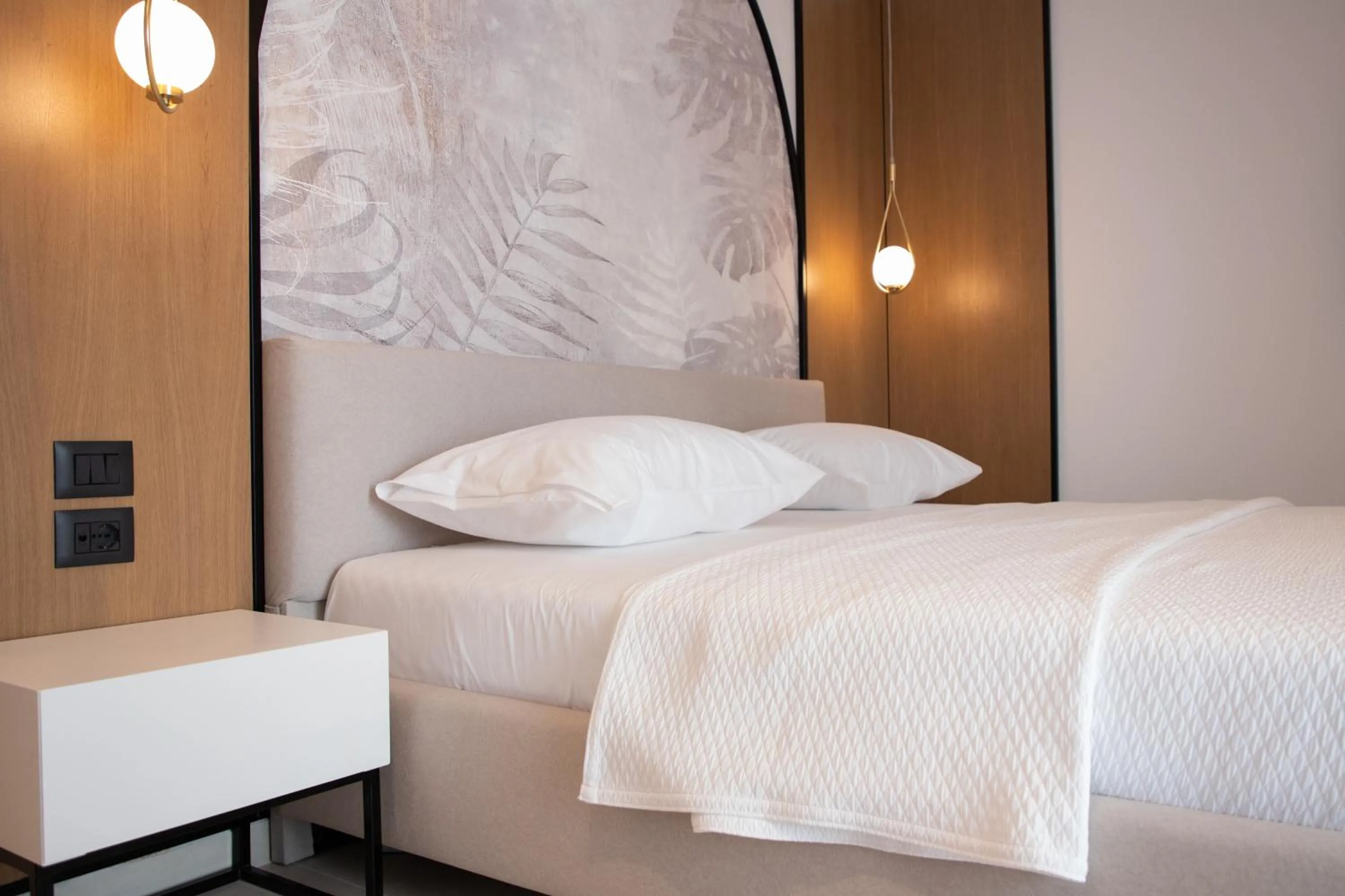 Bed in Colosseum Hotel