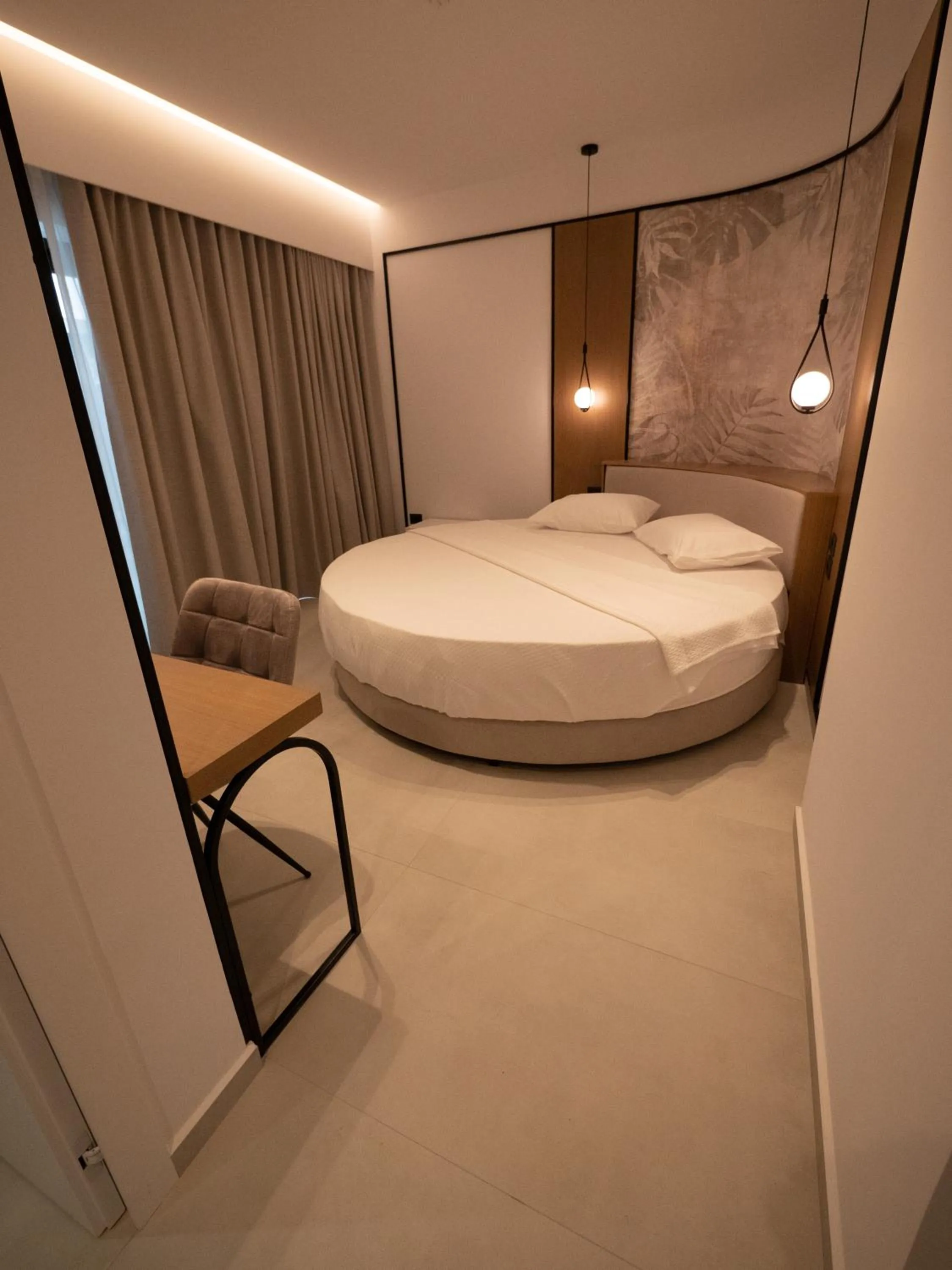 Bed in Colosseum Hotel