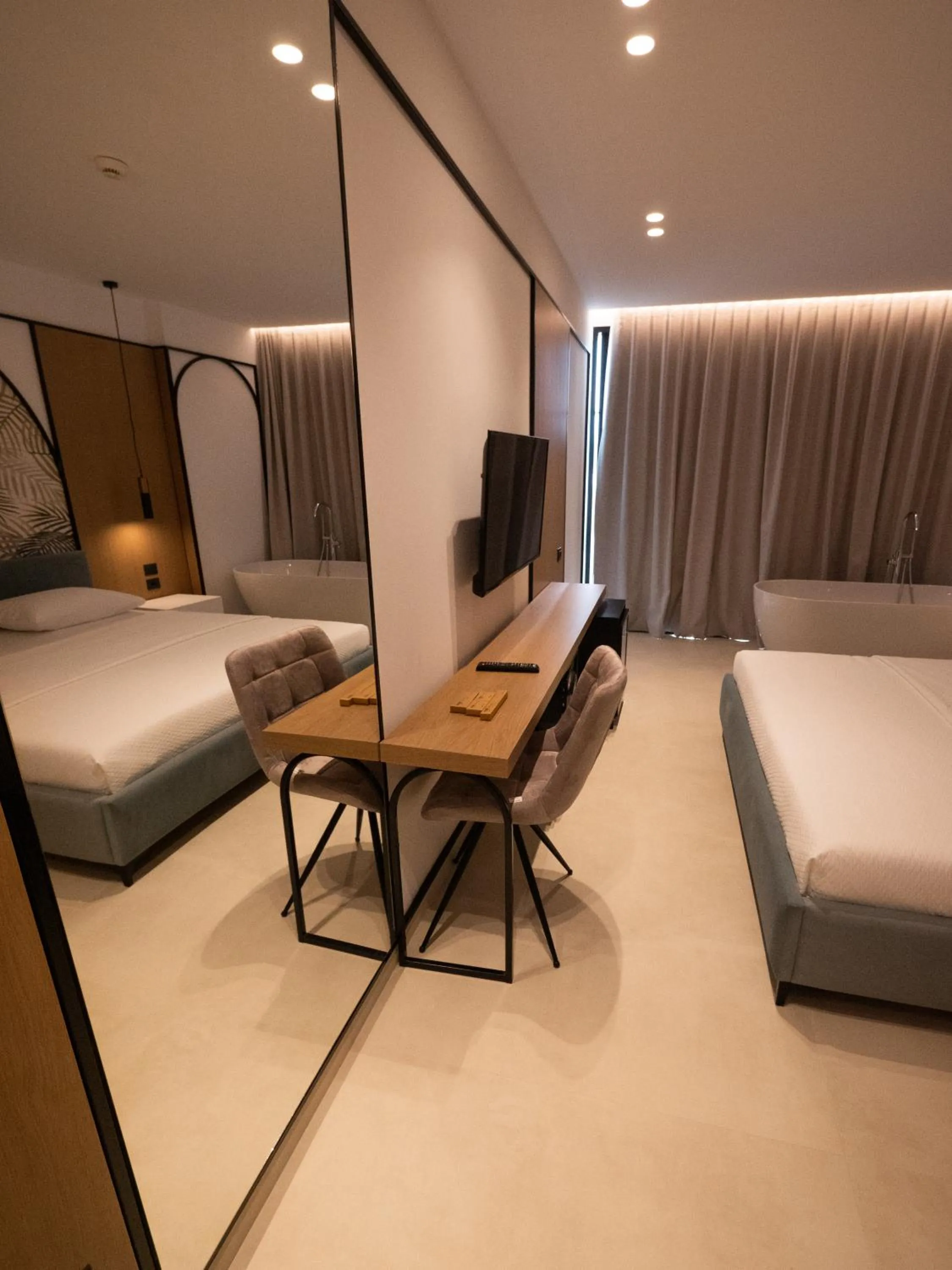 Photo of the whole room, Bed in Colosseum Hotel