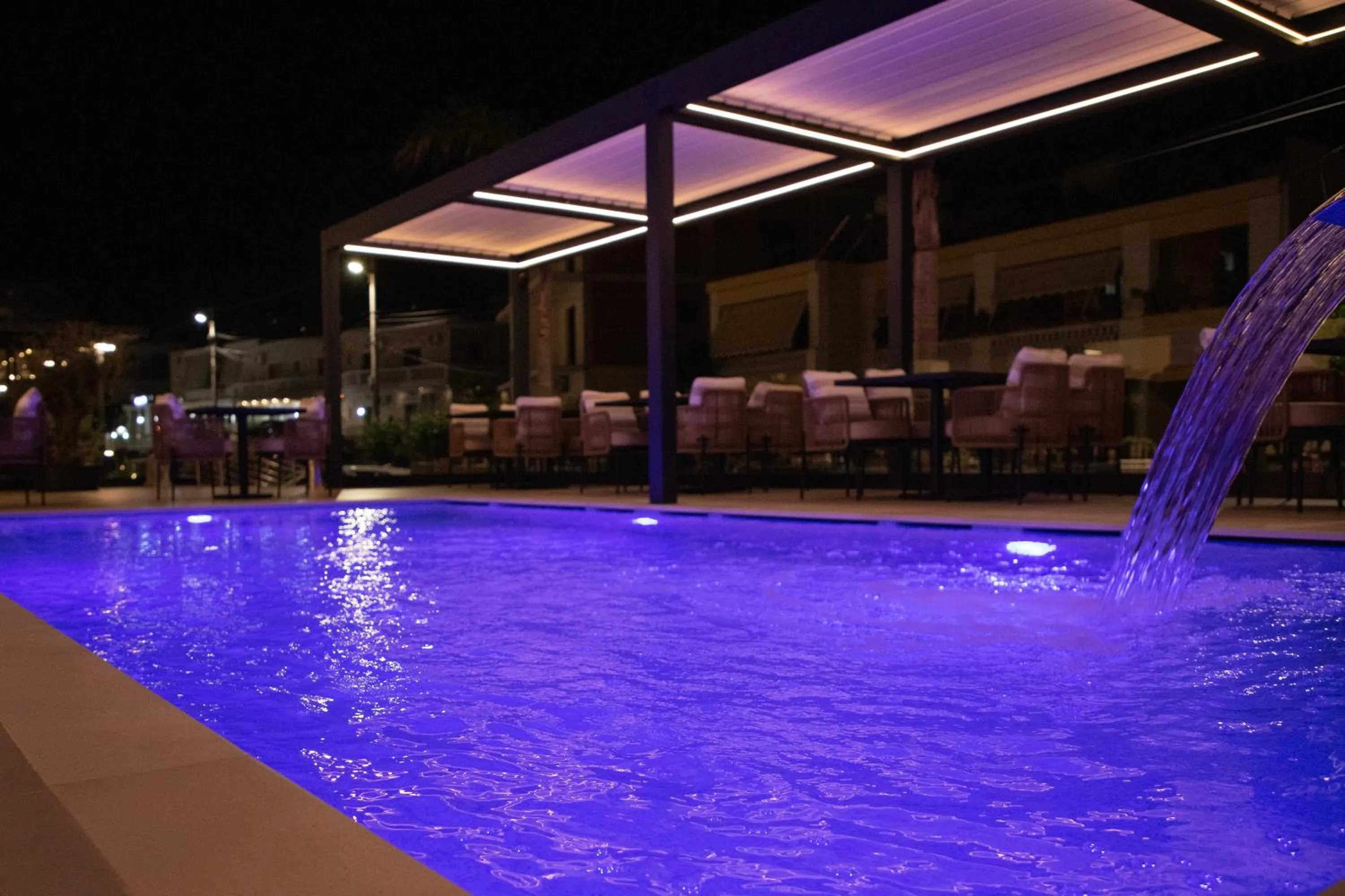 Night in Colosseum Hotel