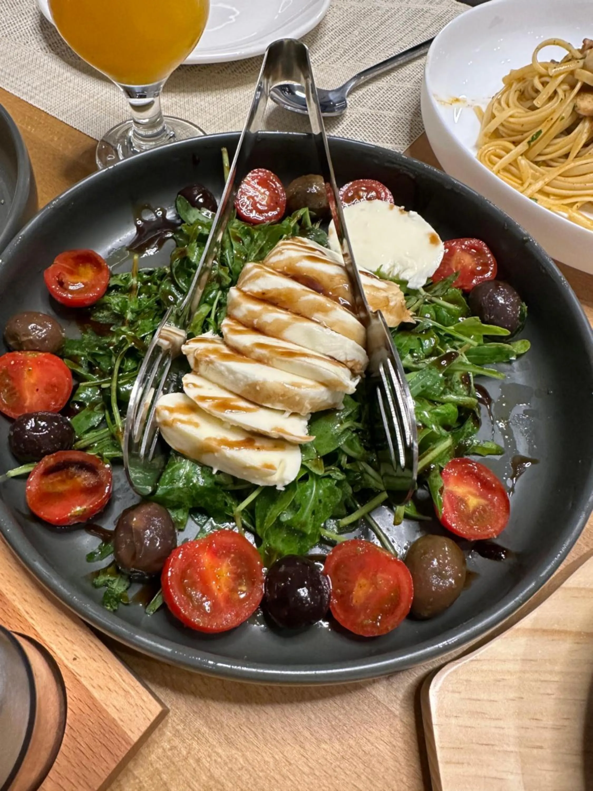 Food and drinks in Colosseum Hotel