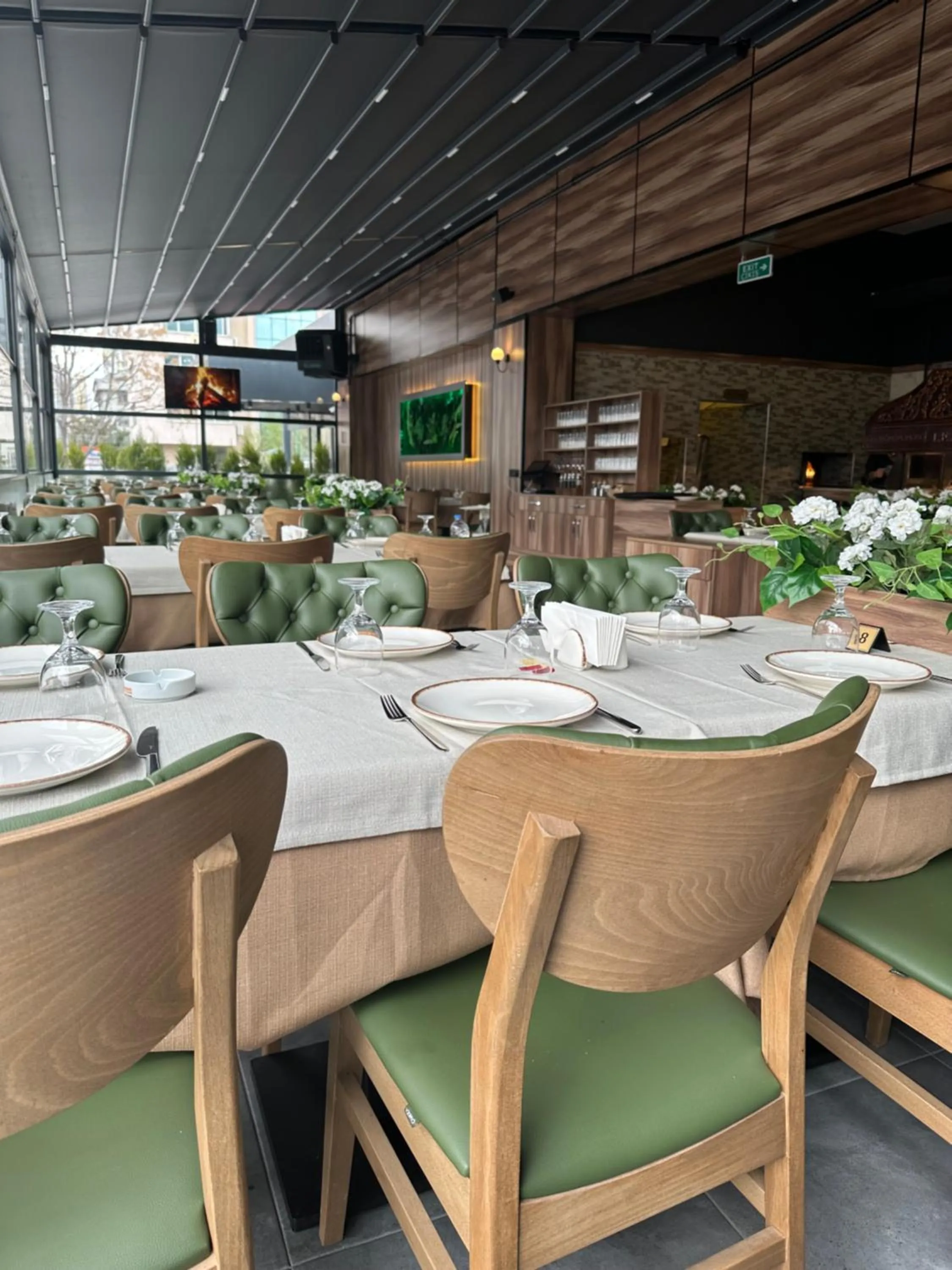 Restaurant/places to eat in The Kailyn Hotels&Suites Ataşehir