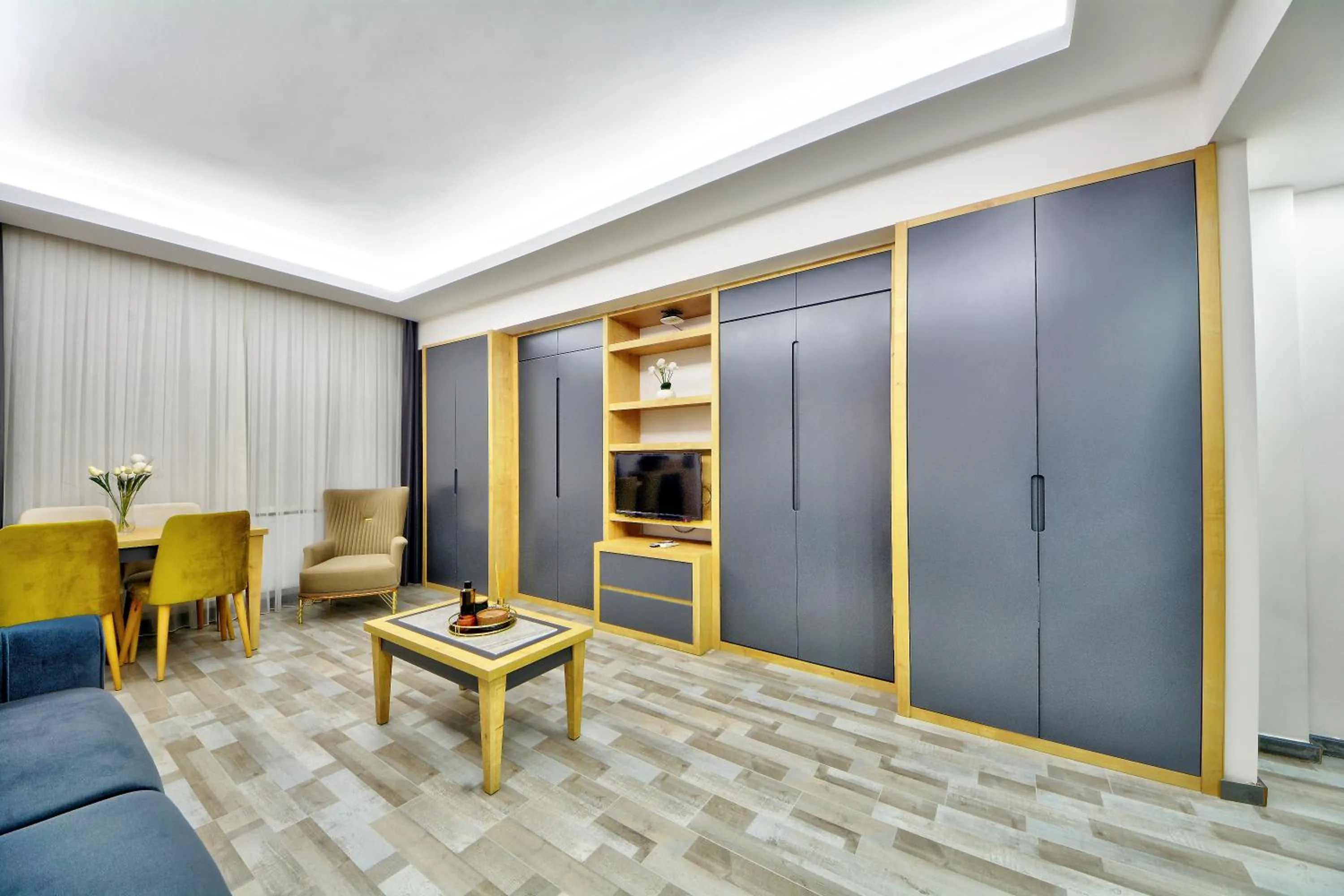 Massage in North Blue Life