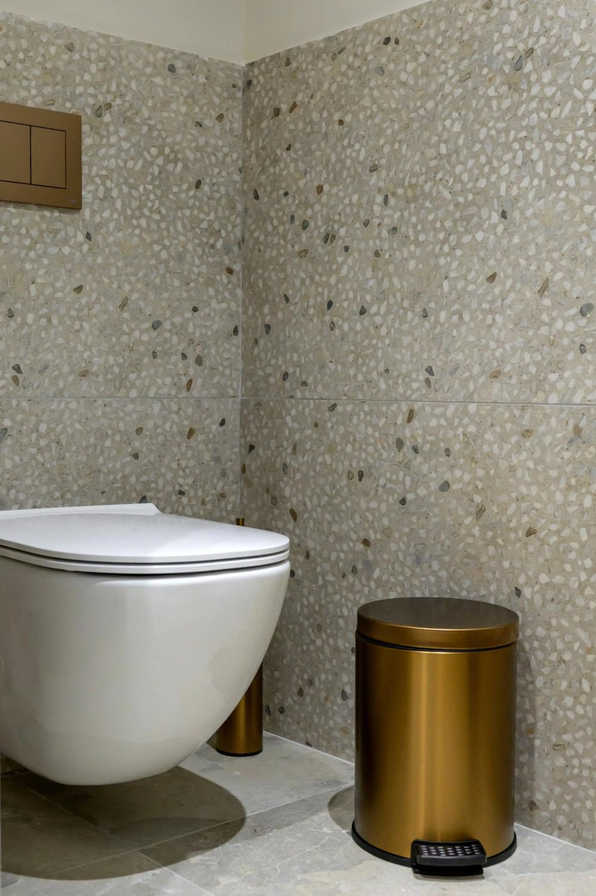 Toilet in INNSiDE by Melia Elounda