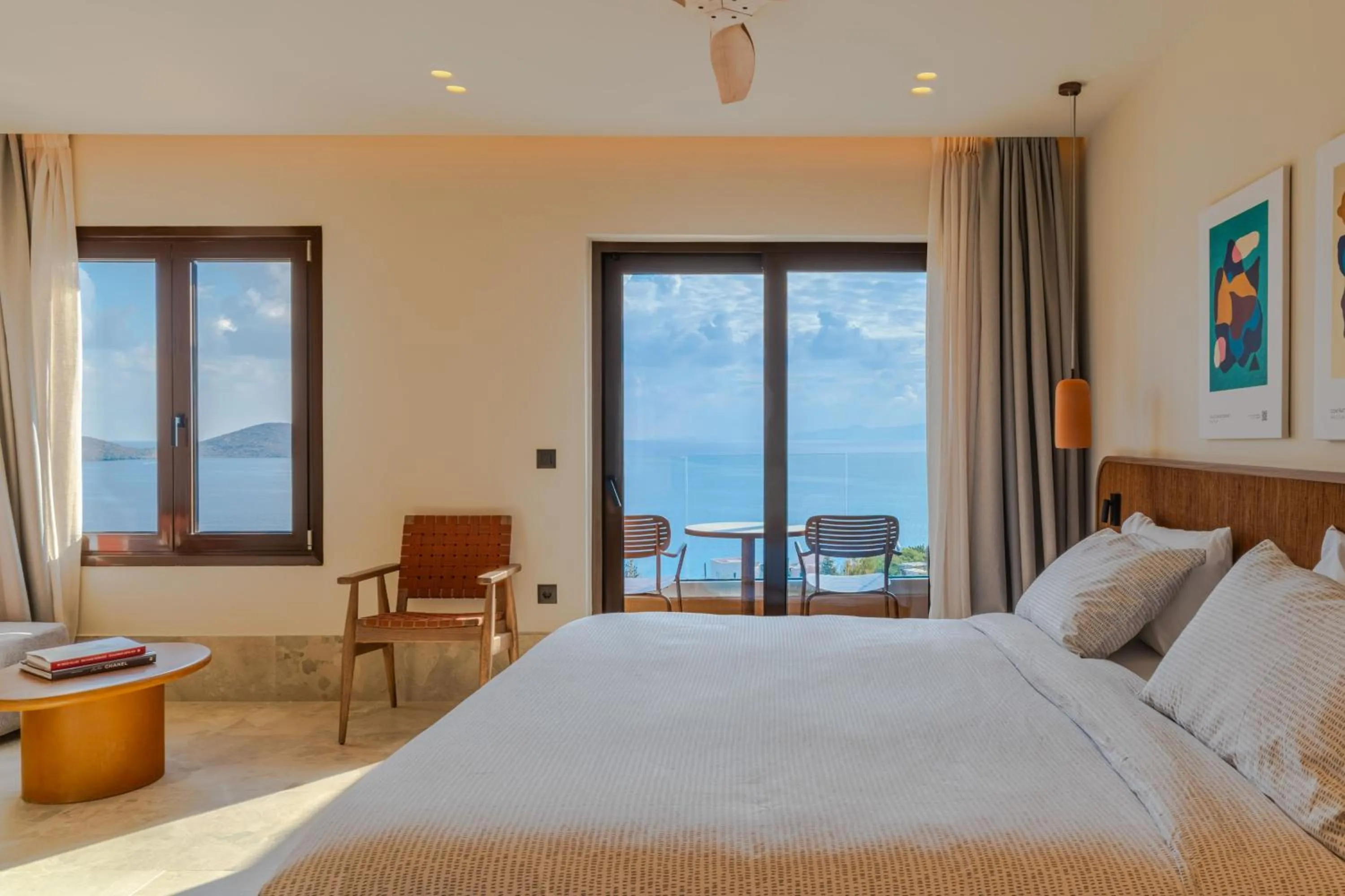 Property building, Bed in INNSiDE Elounda