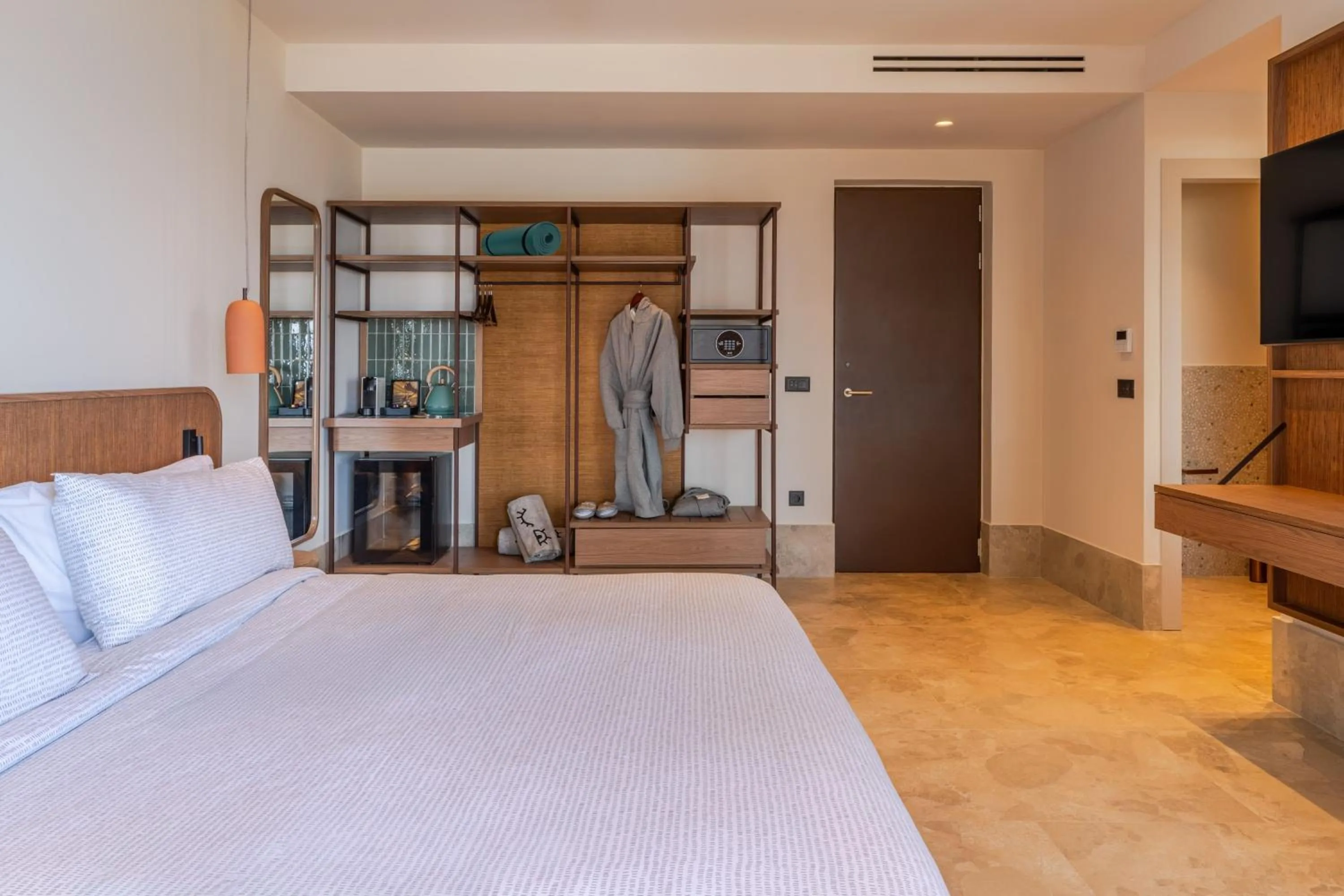 Property building, Bed in INNSiDE Elounda