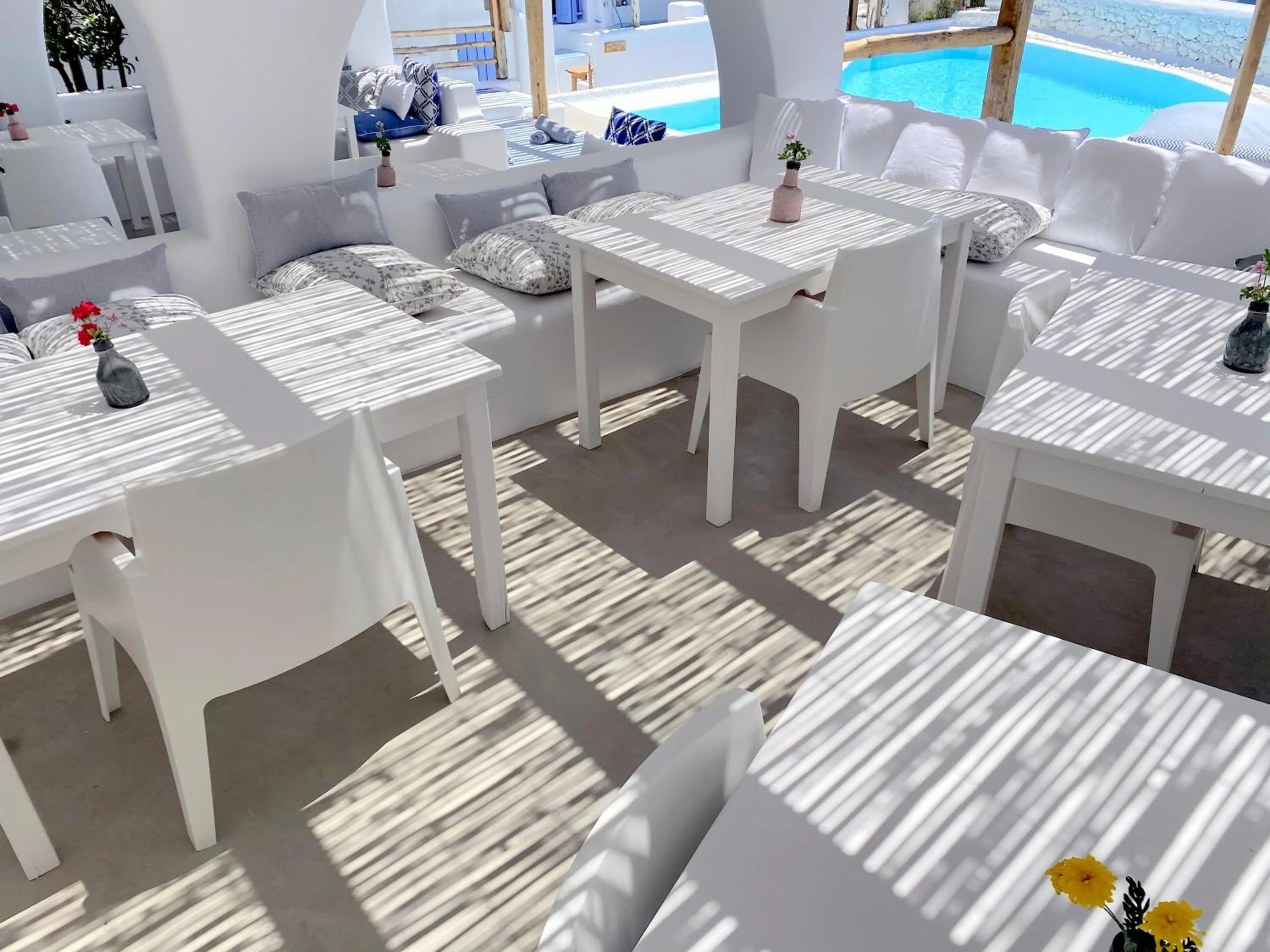 Restaurant/places to eat in Apsenti couples only