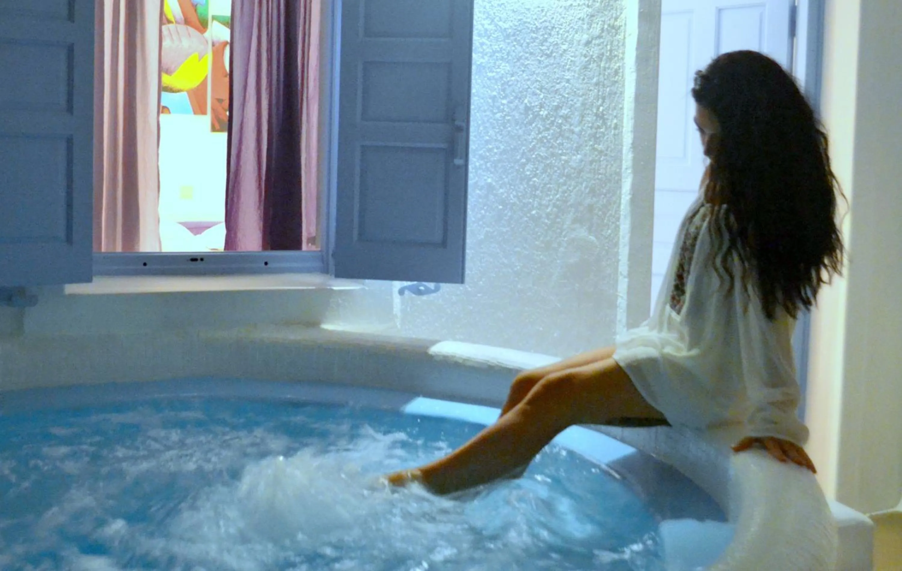 Hot Tub in Apsenti couples only