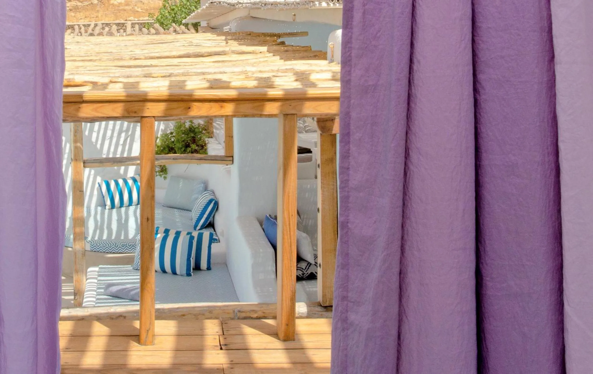 Patio in Apsenti couples only