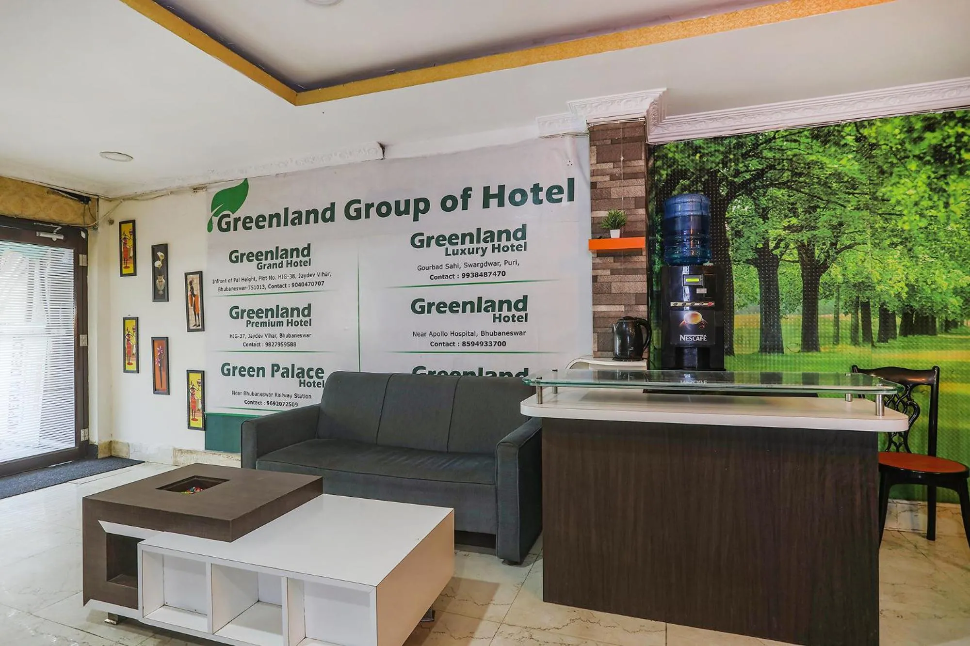 Seating area in FabHotel Greenland Classic - Bhubaneswar Airport