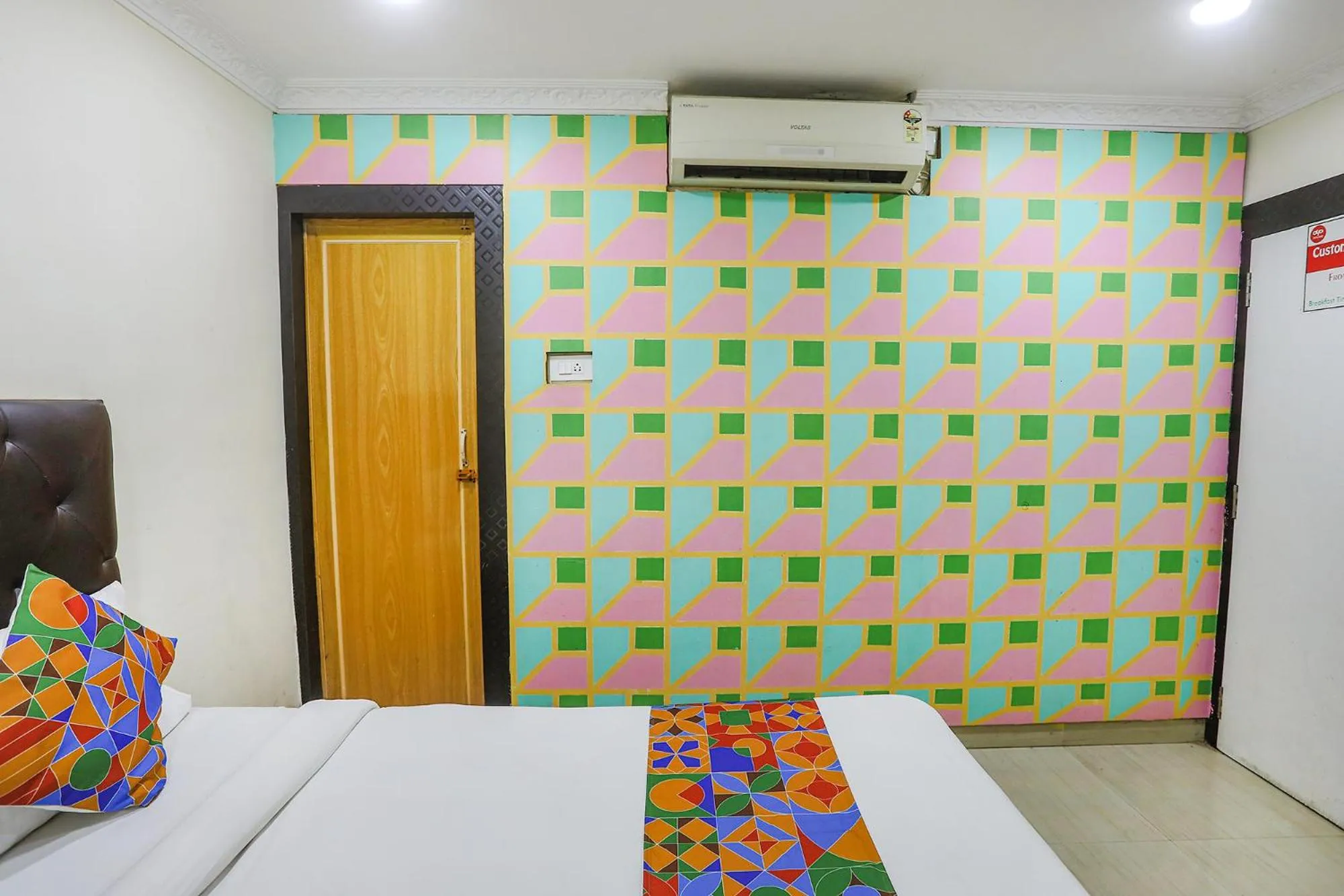 Bed in FabHotel Greenland Classic - Bhubaneswar Airport