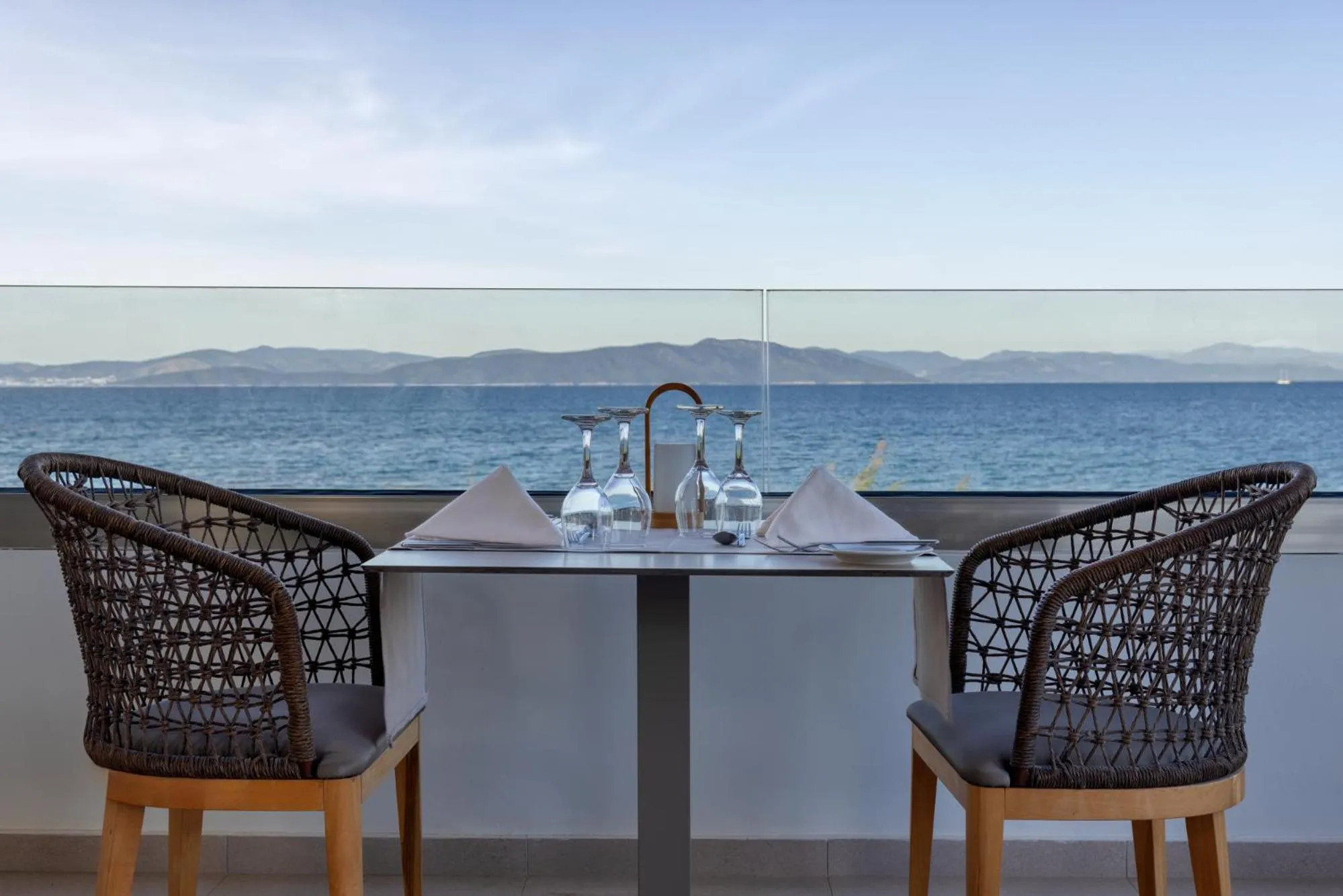 Restaurant/places to eat in Oceanis Beach & Spa Resort