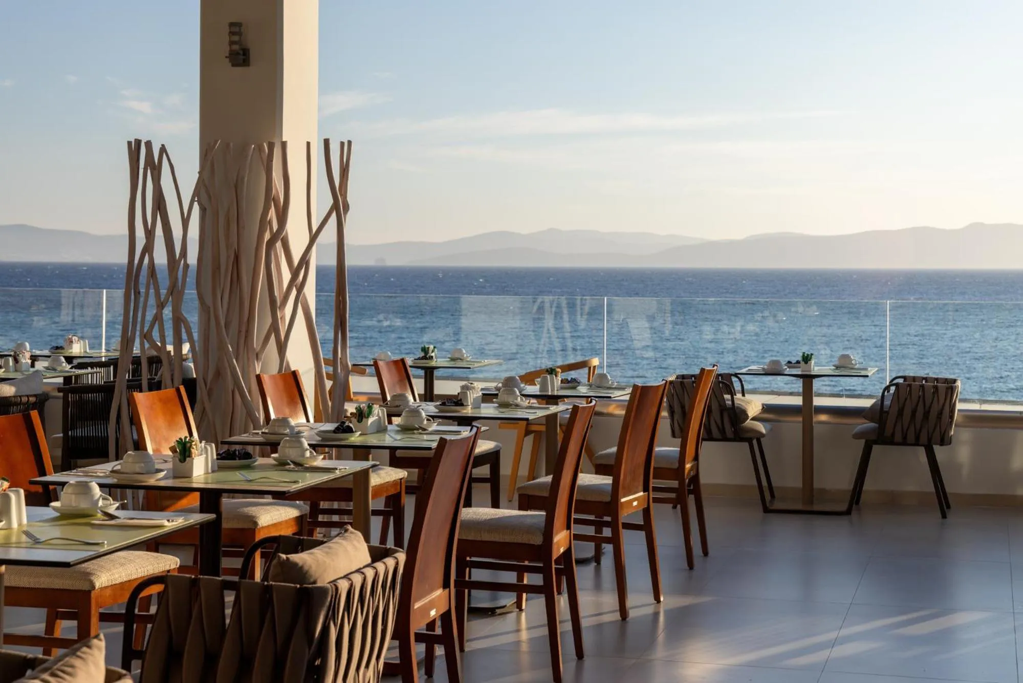 Restaurant/places to eat in Oceanis Beach & Spa Resort