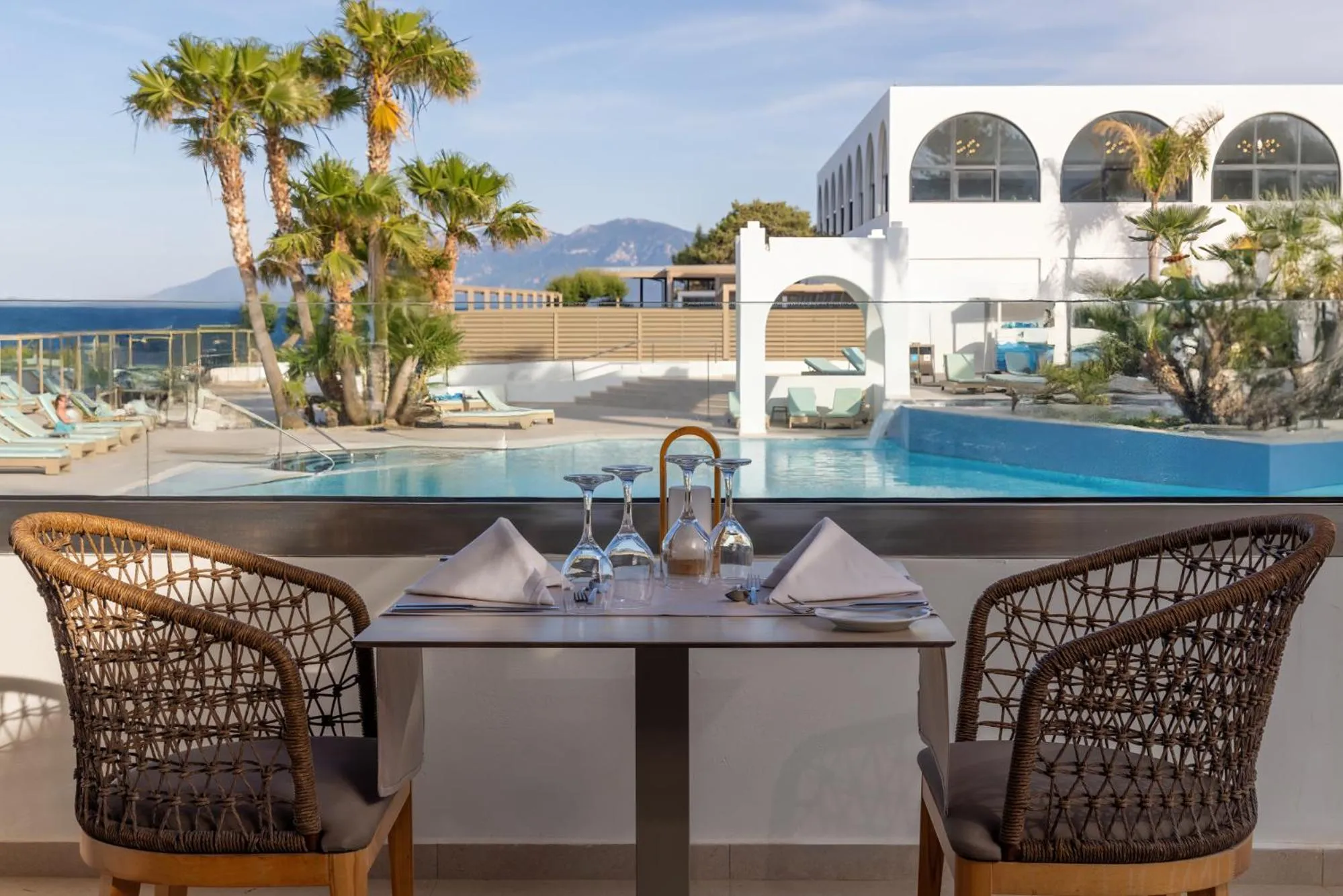 Restaurant/places to eat in Oceanis Beach & Spa Resort