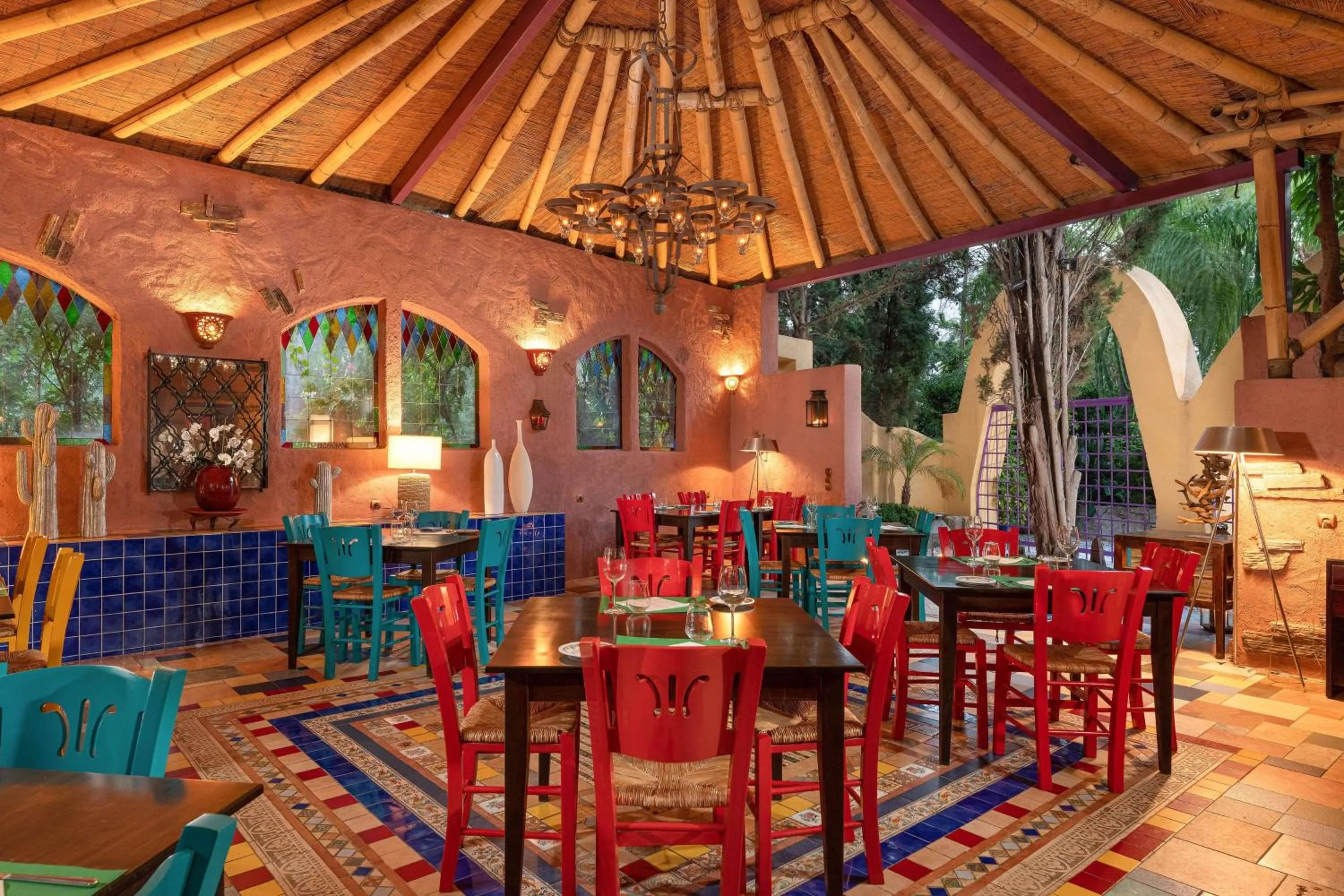 Restaurant/places to eat in Dionysos Hotel