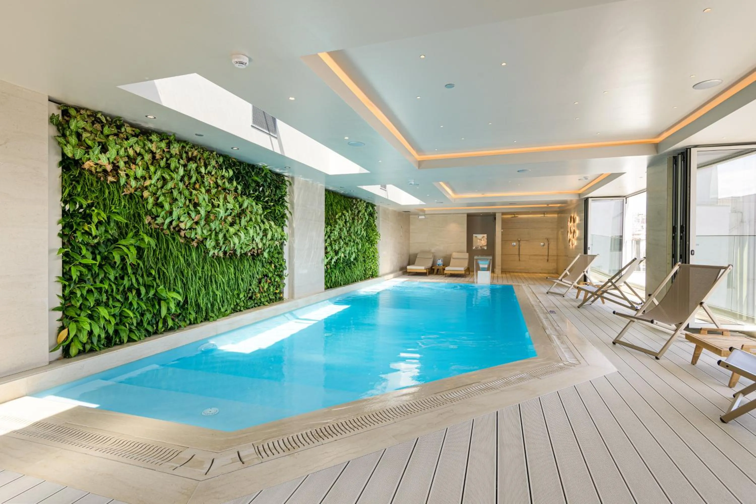 Swimming pool in Holiday Inn Thessaloniki by IHG