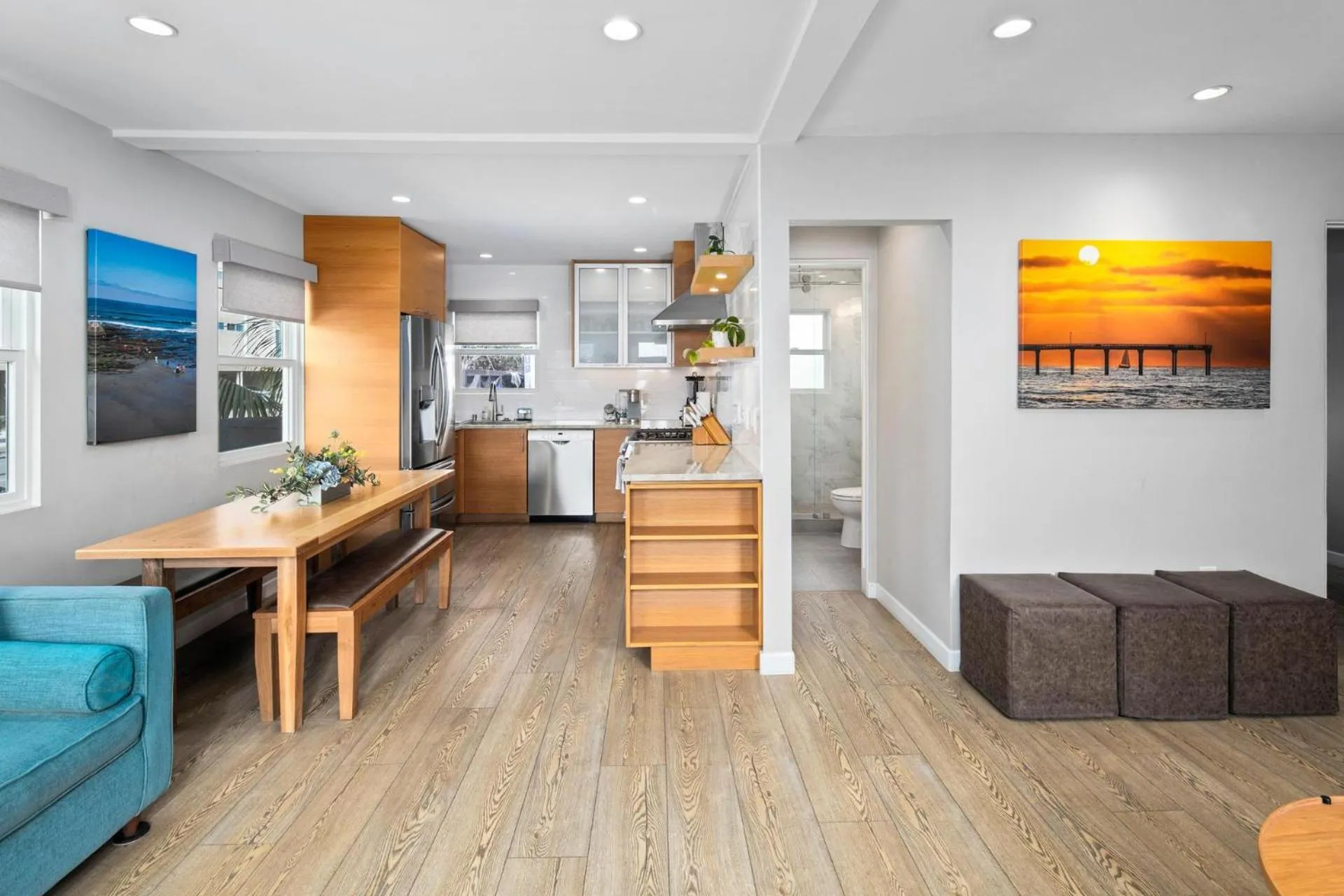 Kitchen or kitchenette in 7BD Family, Event Friendly, 2 blocks to Beach, Boardwalk