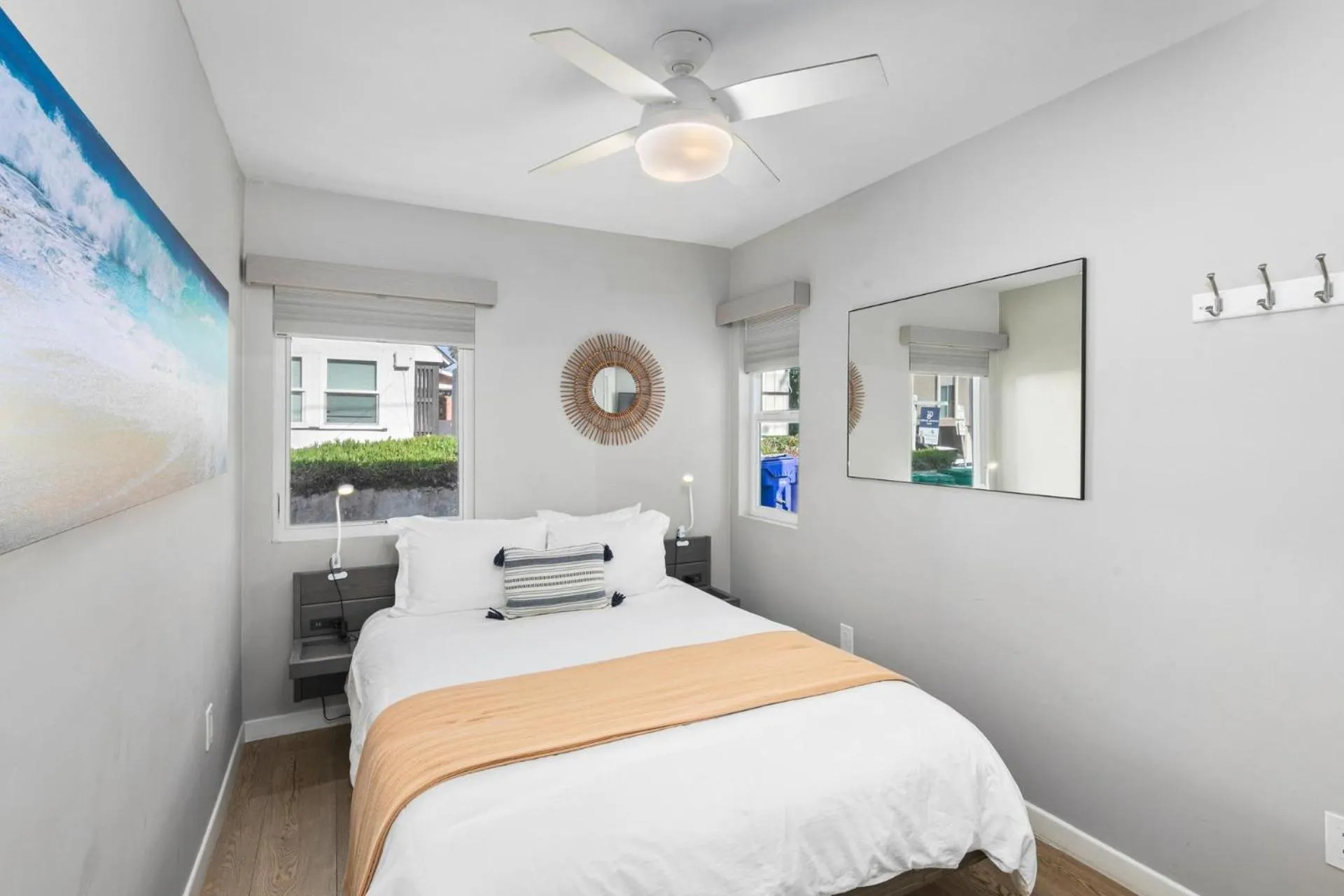 Bed in 7BD Family, Event Friendly, 2 blocks to Beach, Boardwalk