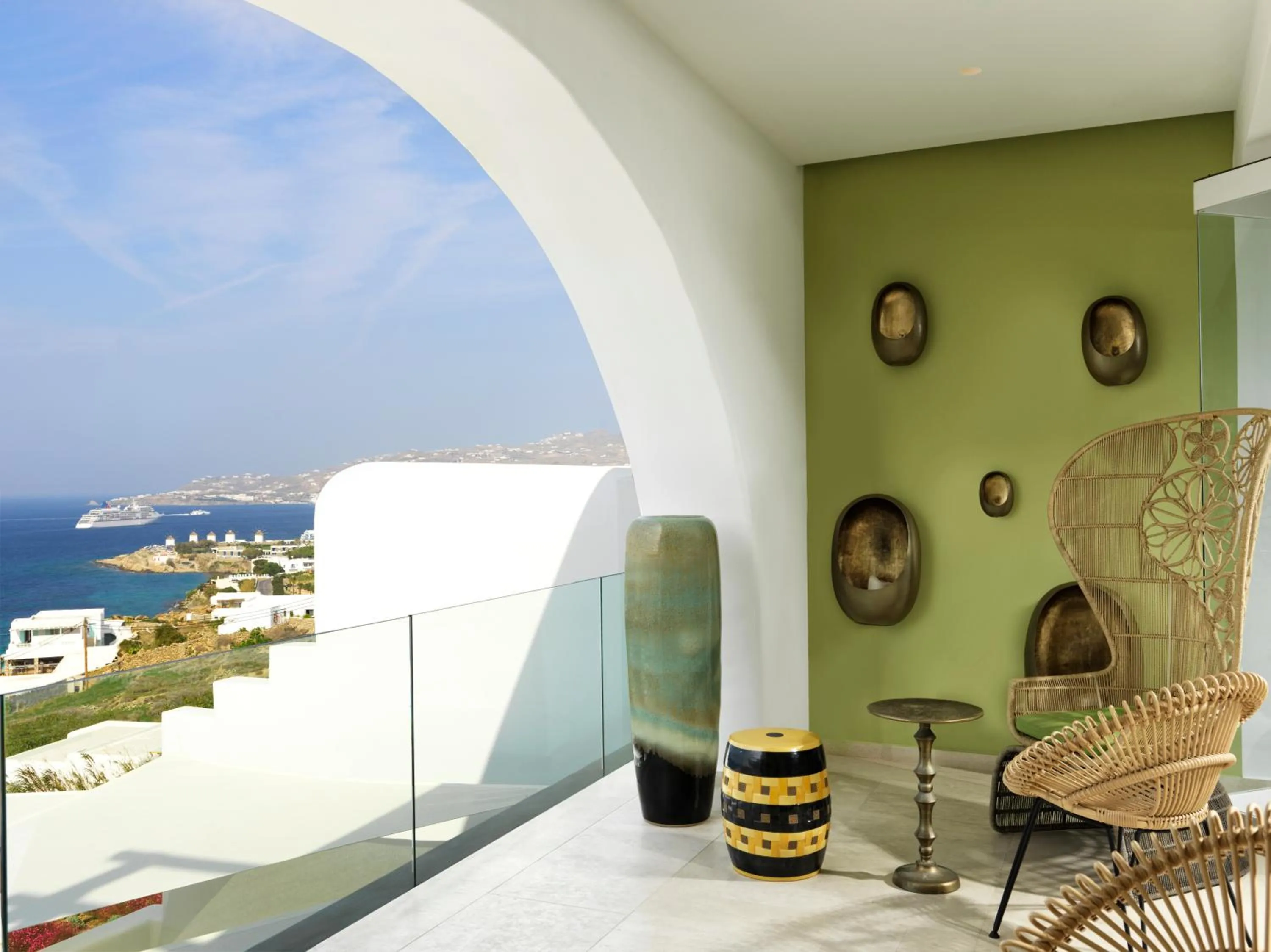 Lobby or reception in Myconian Korali Relais & Chateaux