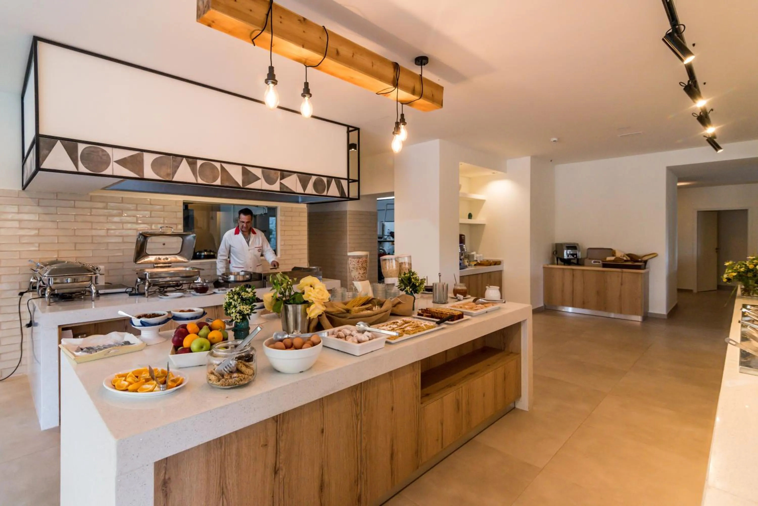 Restaurant/places to eat in Matala Bay Hotel