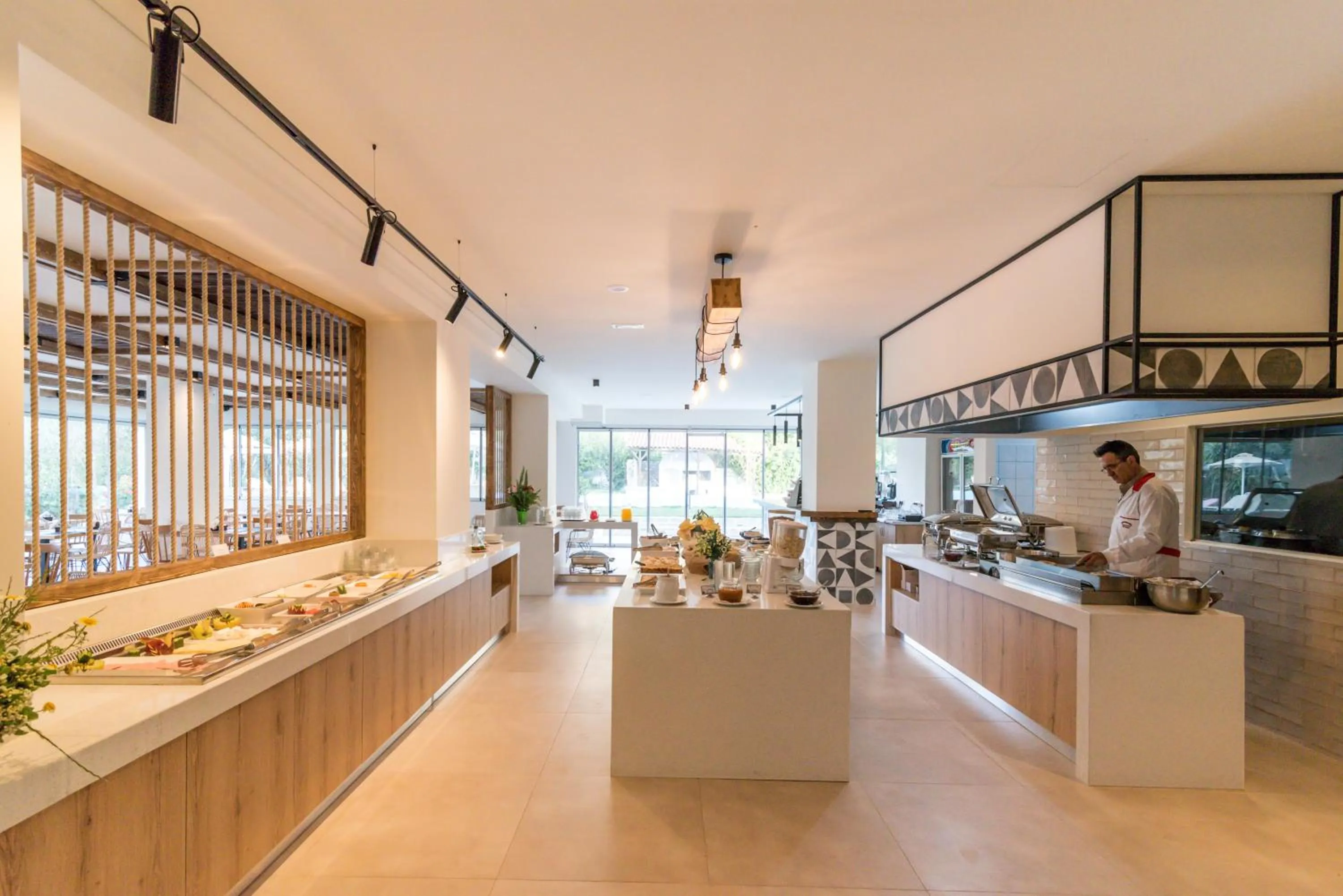 Restaurant/places to eat in Matala Bay Hotel