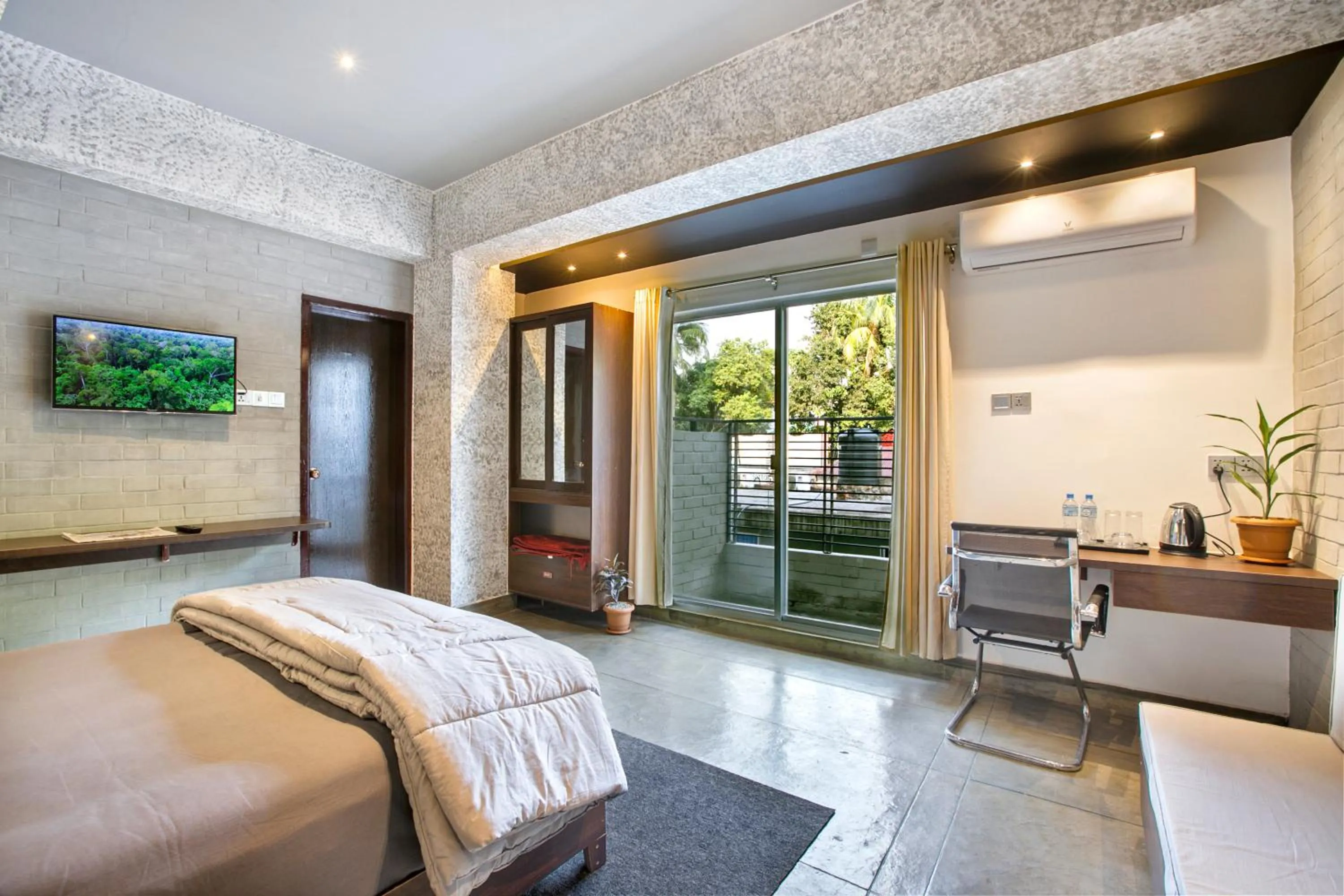 TV and multimedia, Bed in Rahma’s B&B