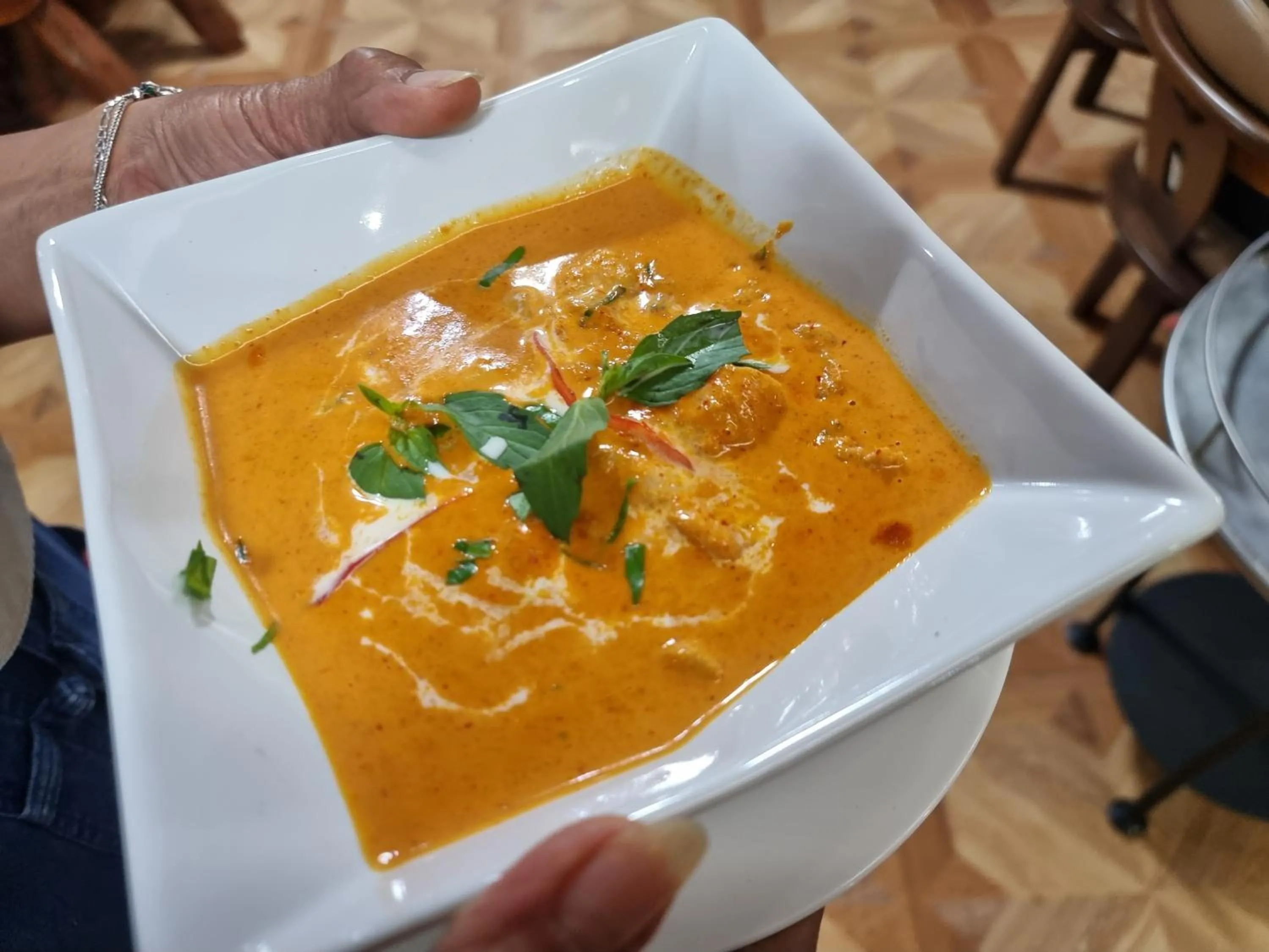 Restaurant/places to eat in Butsaba Garden Resort