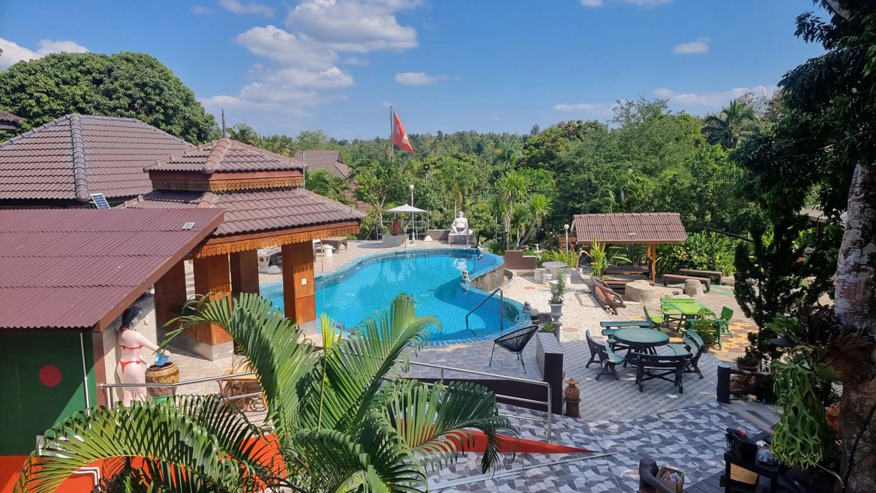 Swimming pool in Butsaba Garden Resort