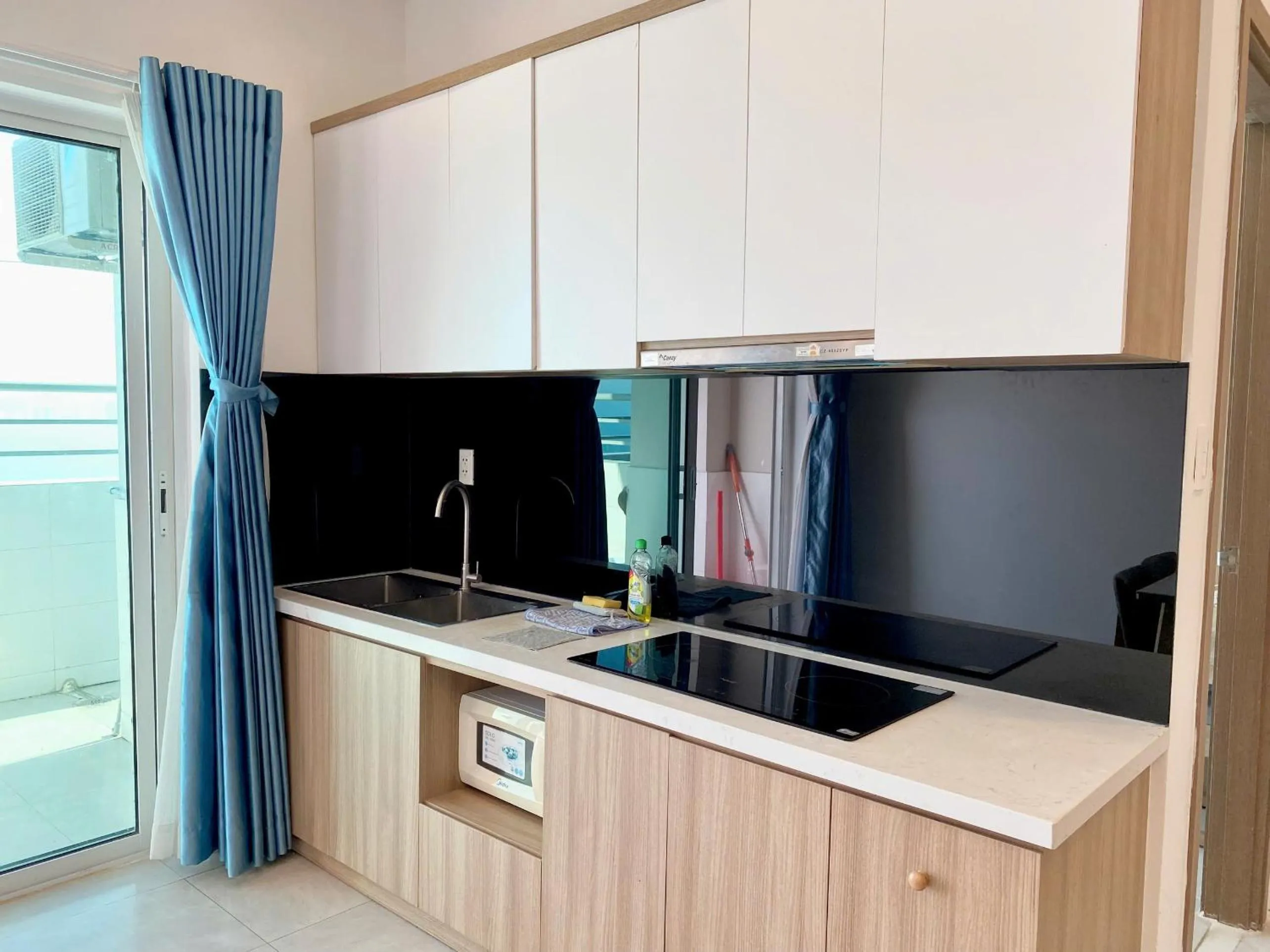 Kitchen or kitchenette in Ocean Dream Apartment Nha Trang